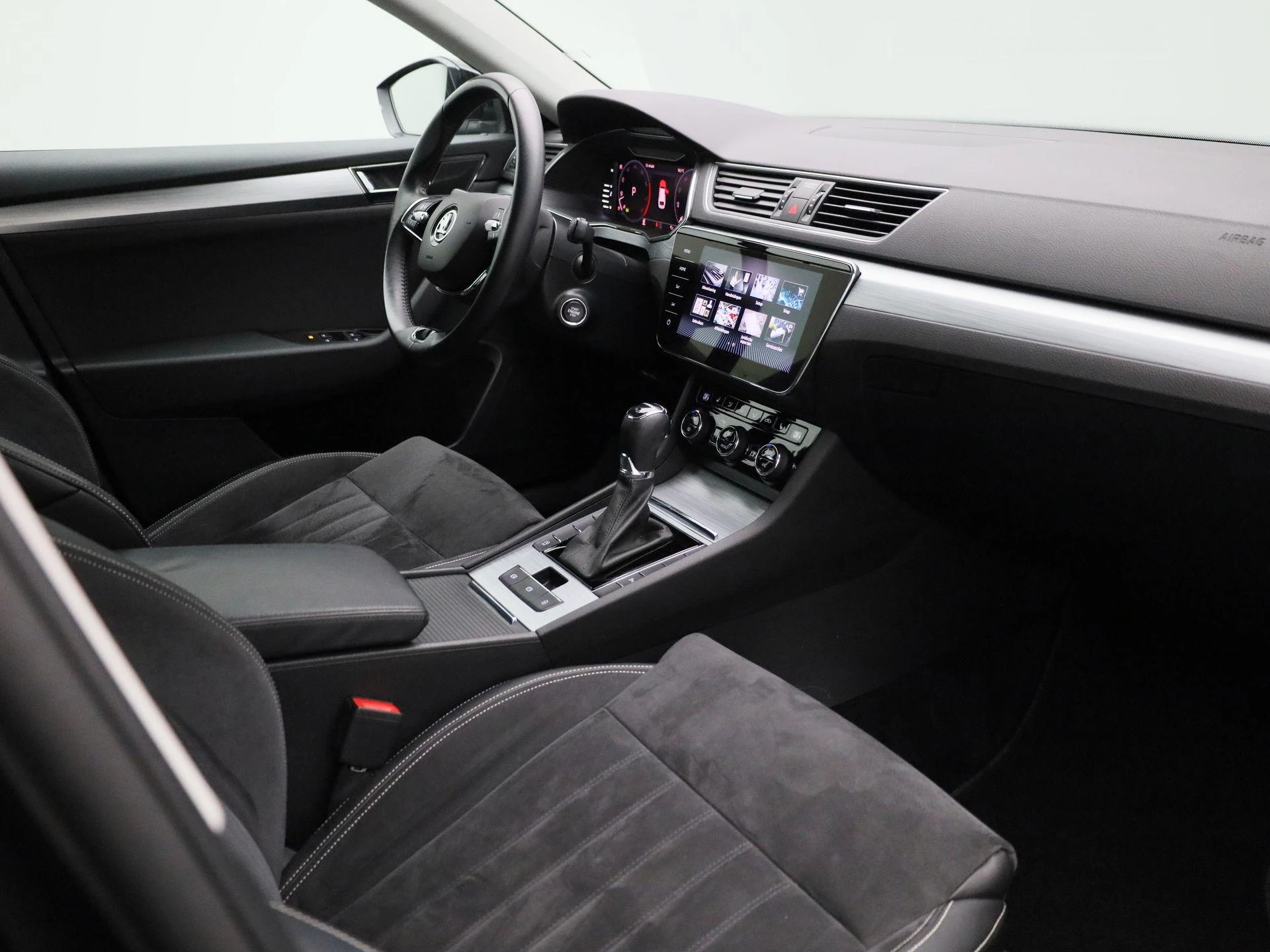 Škoda-Superb-image-39
