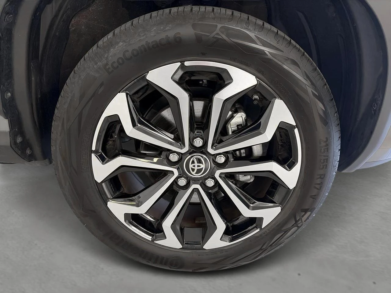 Toyota-Yaris Cross-image-5