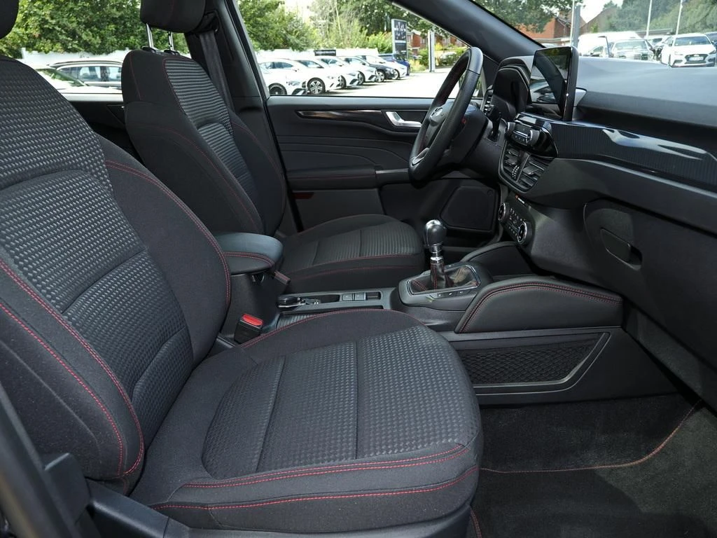 Ford-Kuga-image-11