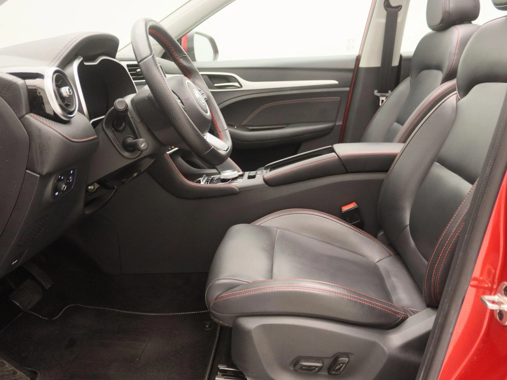 MG-ZS EV-image-11
