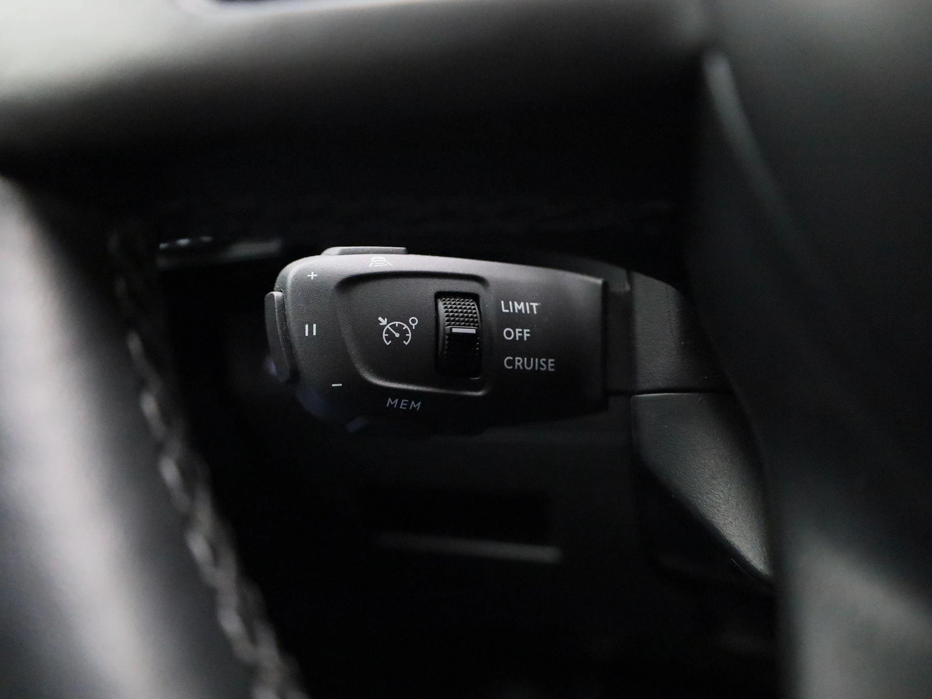 DS DS 7 E-Tense Rivoli