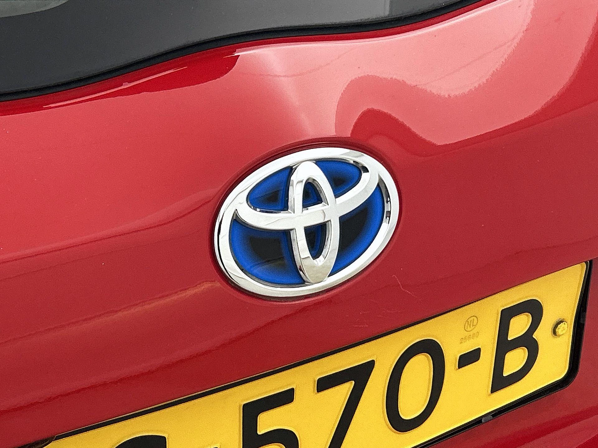 Toyota-Yaris-image-15