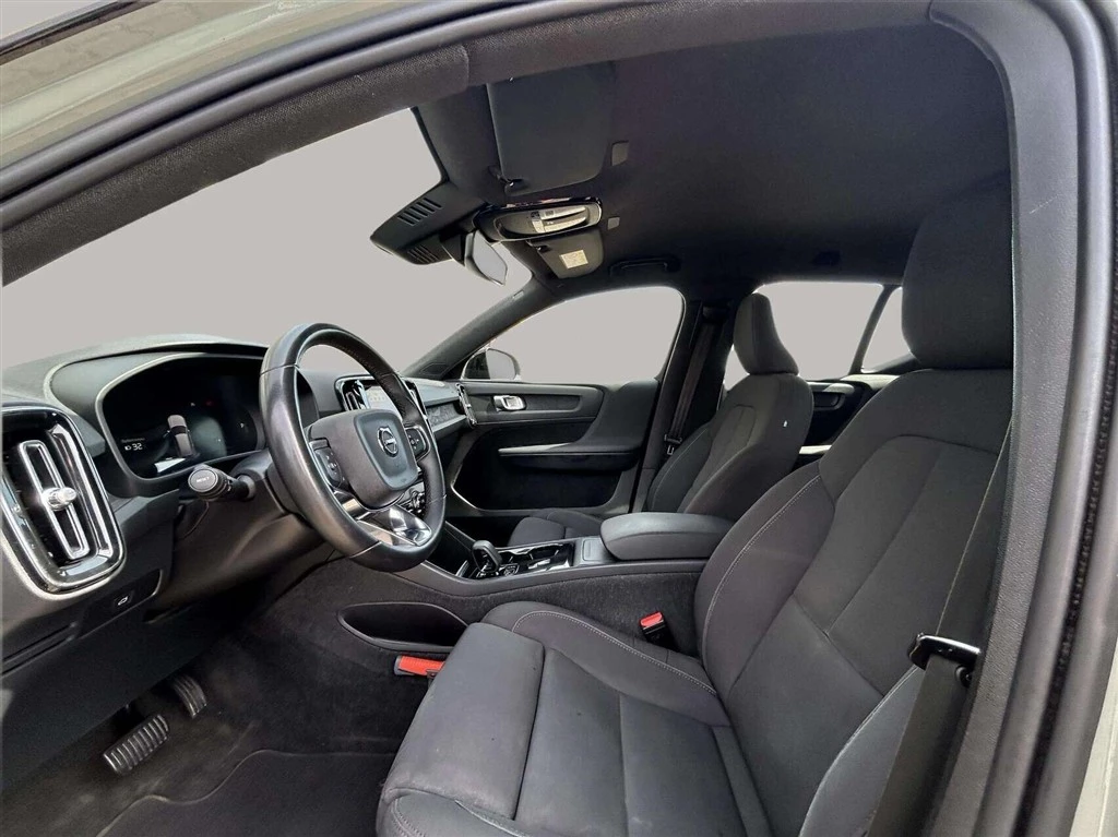 Volvo XC40 P6 Recharge Core 231HK 5d Aut.