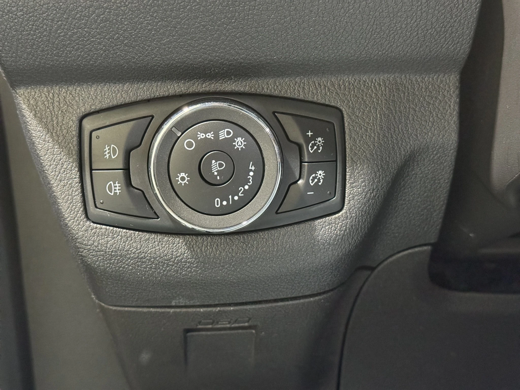 Ford Transit Courier Trend 1.0 EcoBoost 74kW Lieferwagen. 4-türig