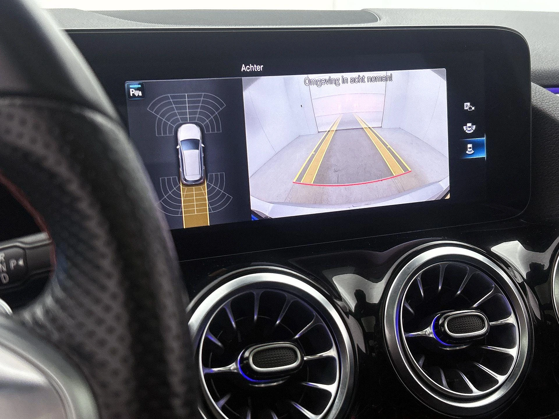 Mercedes-Benz-B-Klasse-image-17