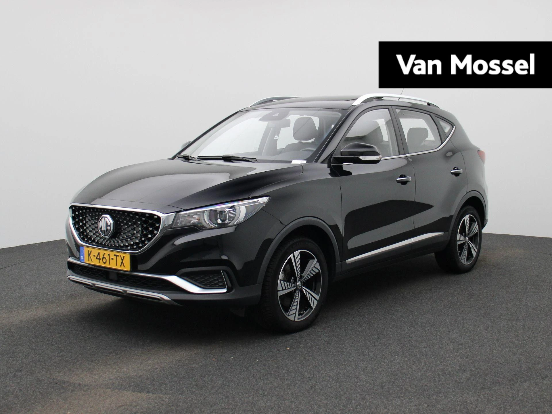 MG-ZS EV-image-0