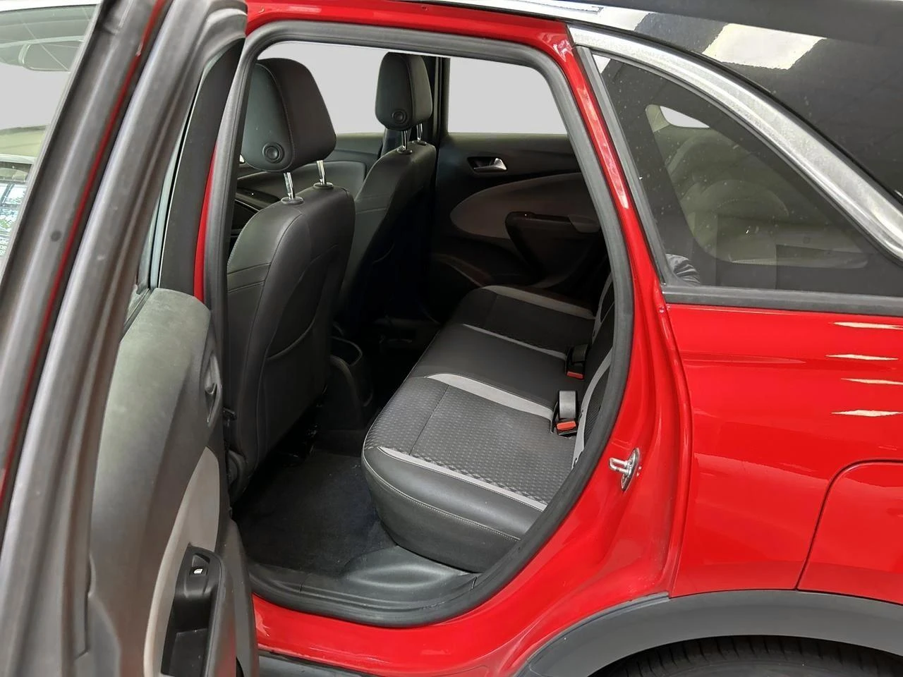 Opel-Crossland X-image-13