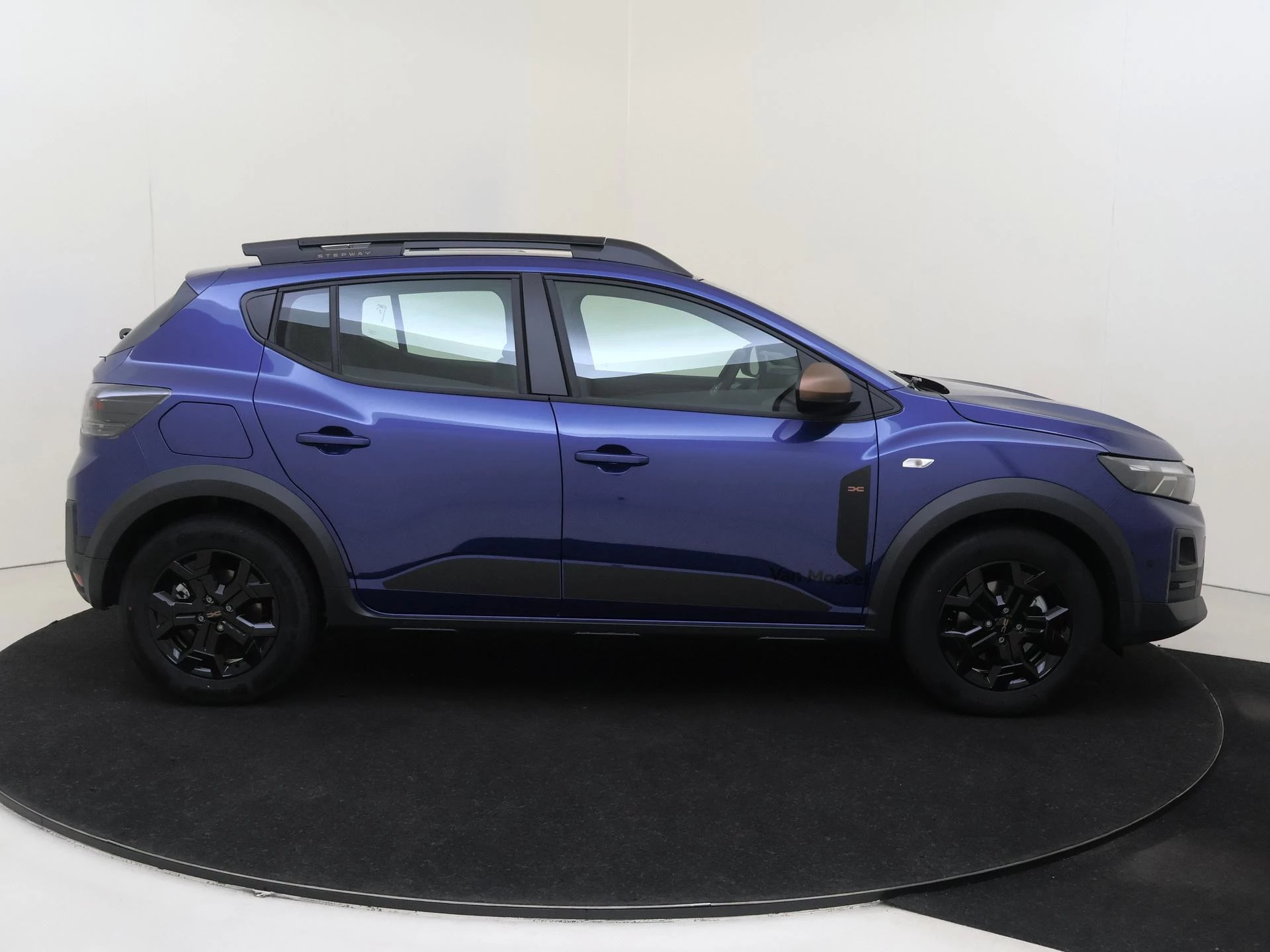 Dacia-Sandero Stepway-image-7