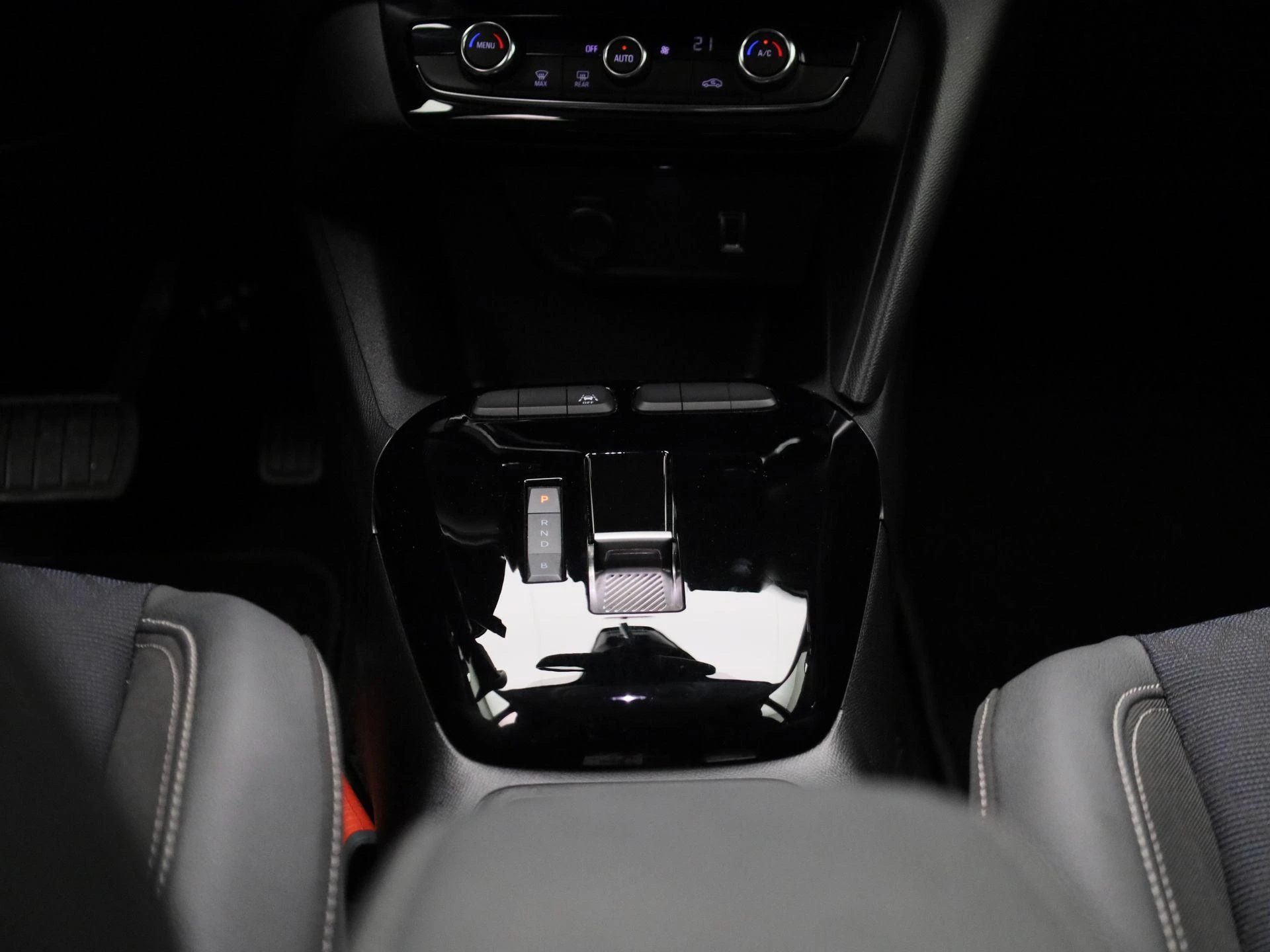 Opel-Corsa-e-image-10