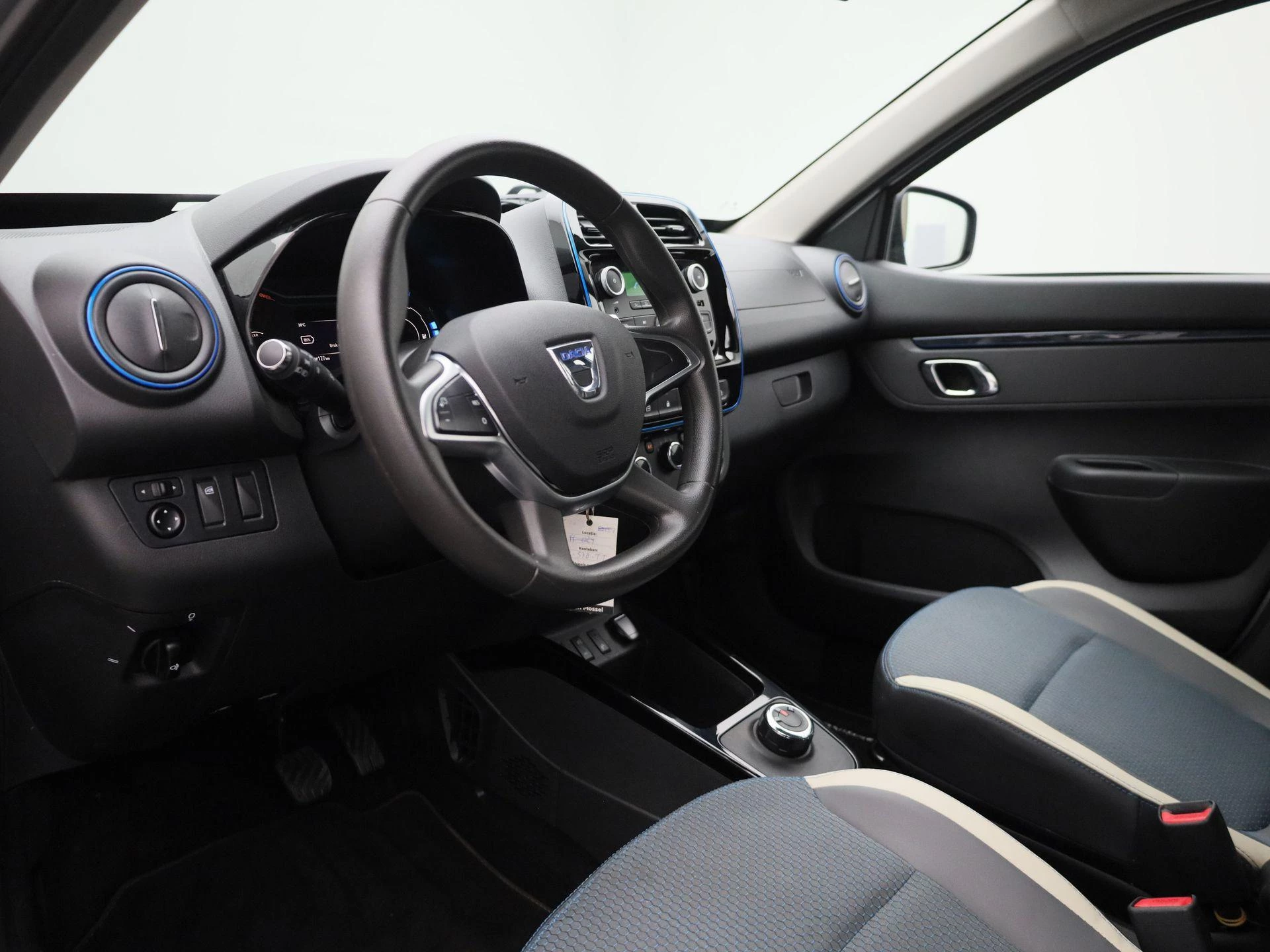 Dacia-Spring-image-25