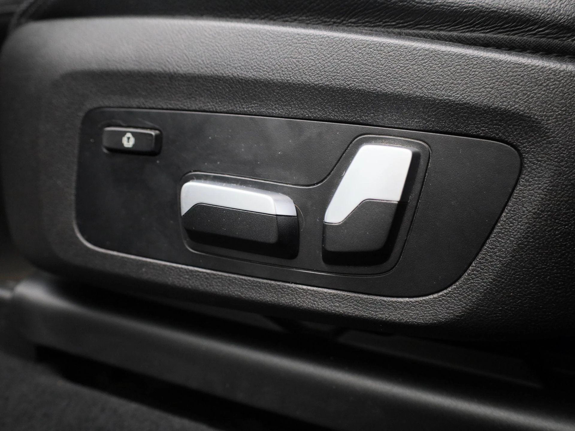 BMW-X3-image-40