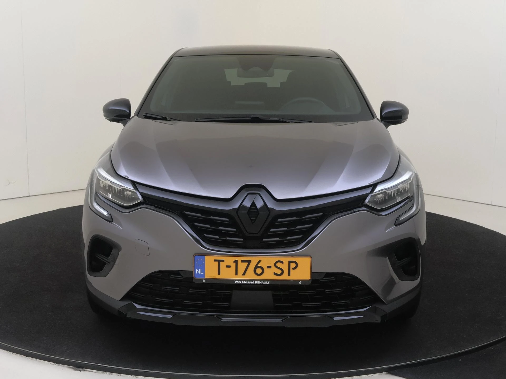 Renault-Captur-image-5
