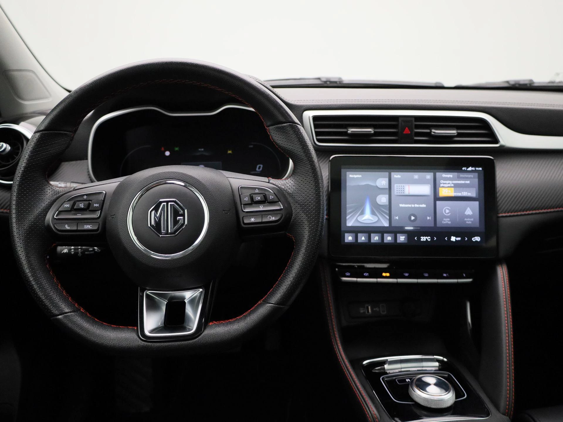 MG-ZS EV-image-7