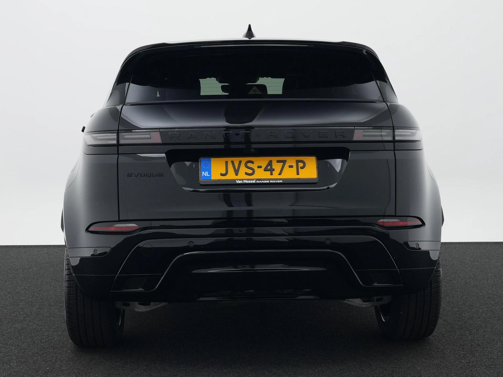 Land Rover-Range Rover Evoque-image-4