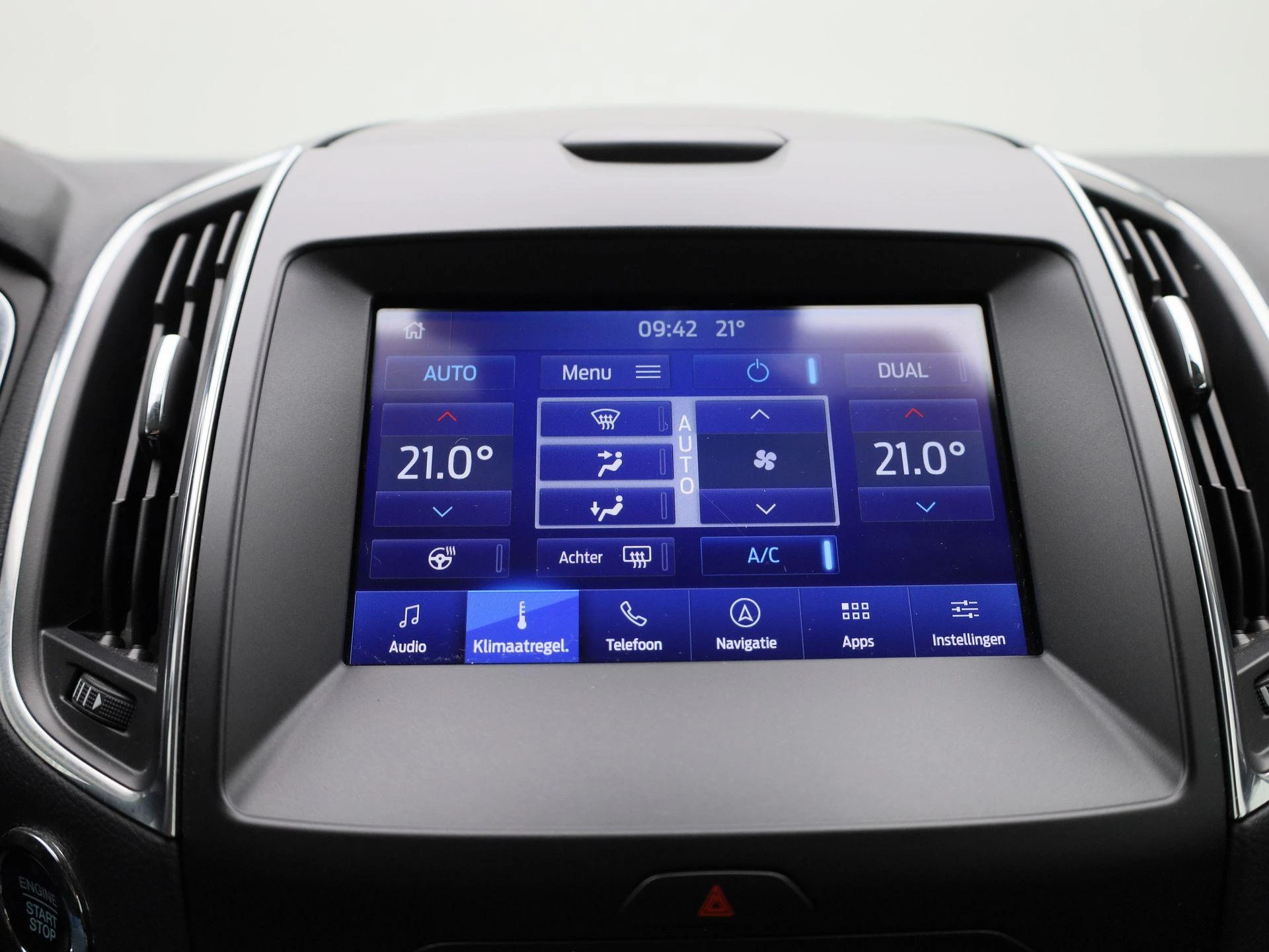 Ford-S-Max-image-20