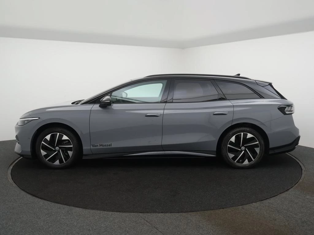 Volkswagen ID.7 Tourer Pro Business Premium 77 kWh 286PK * DEMO *