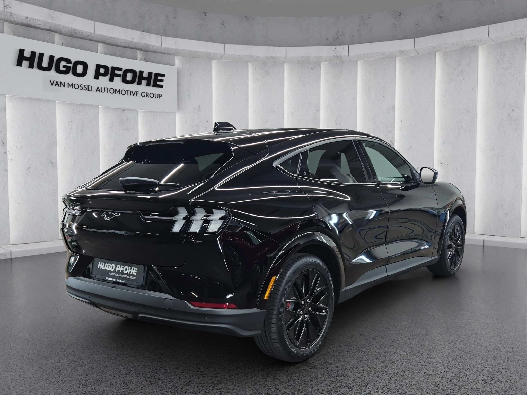 Ford-Mustang Mach-E-image-4