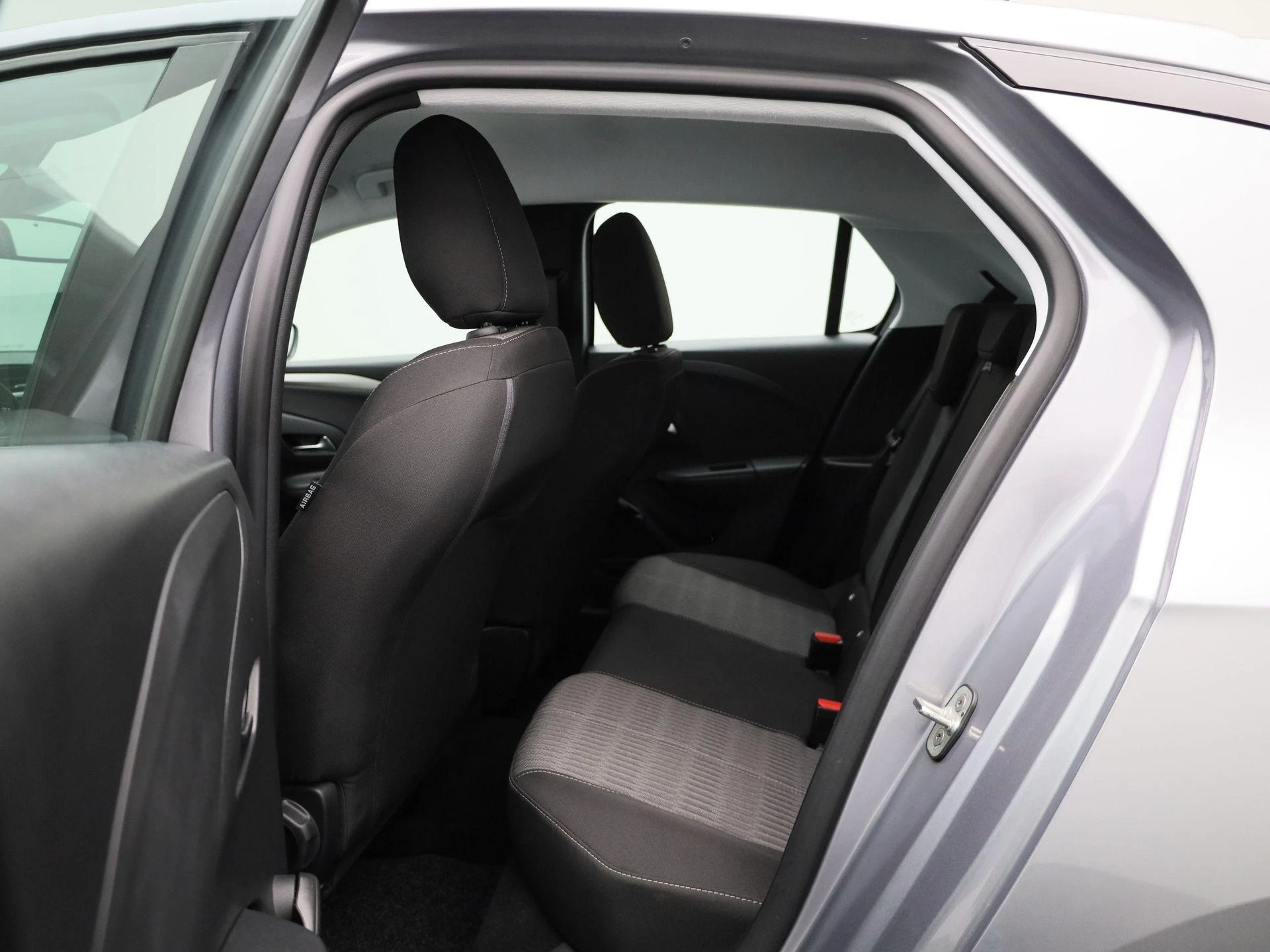 Opel-Corsa-image-10
