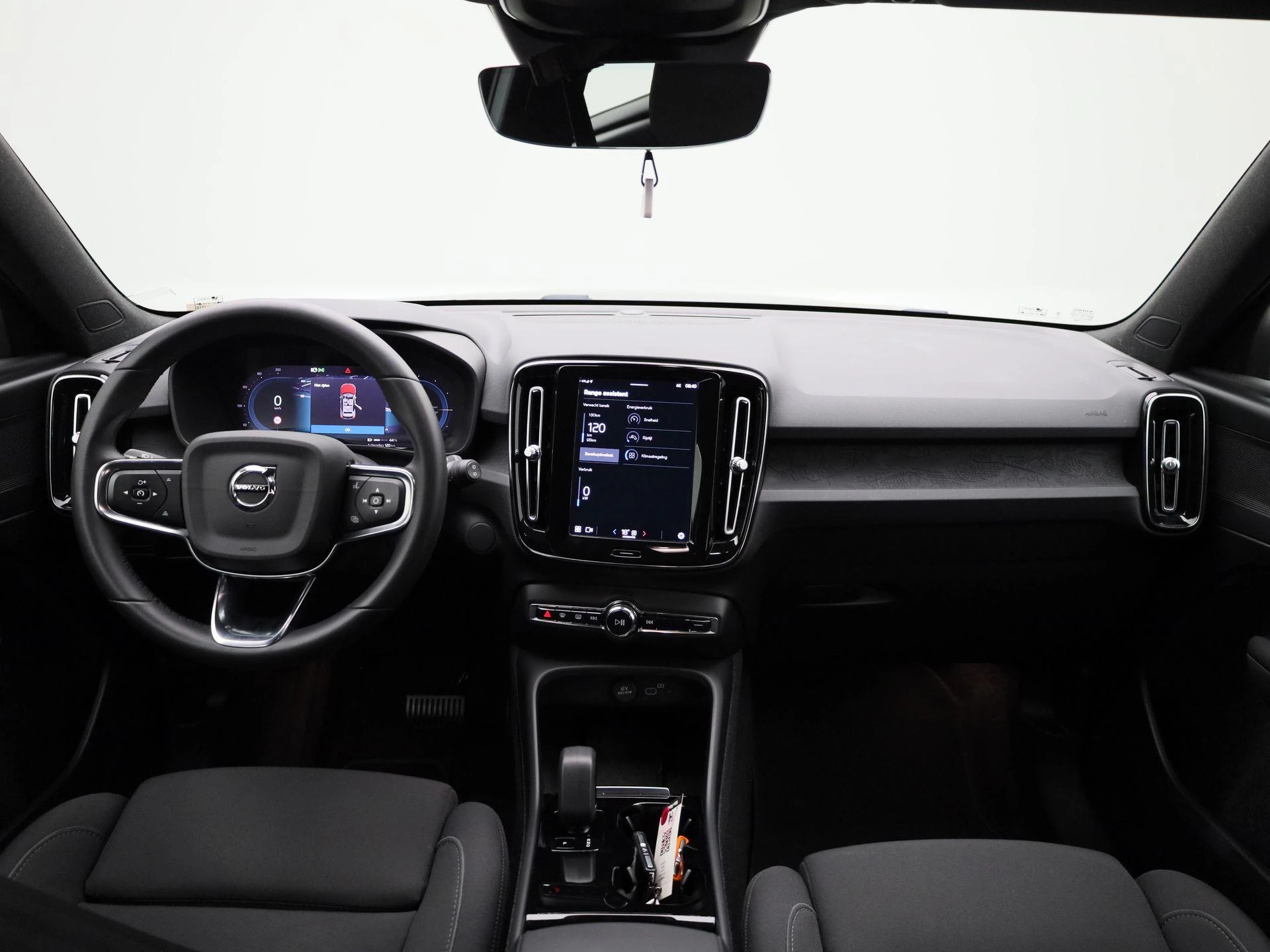Volvo-XC40-image-36
