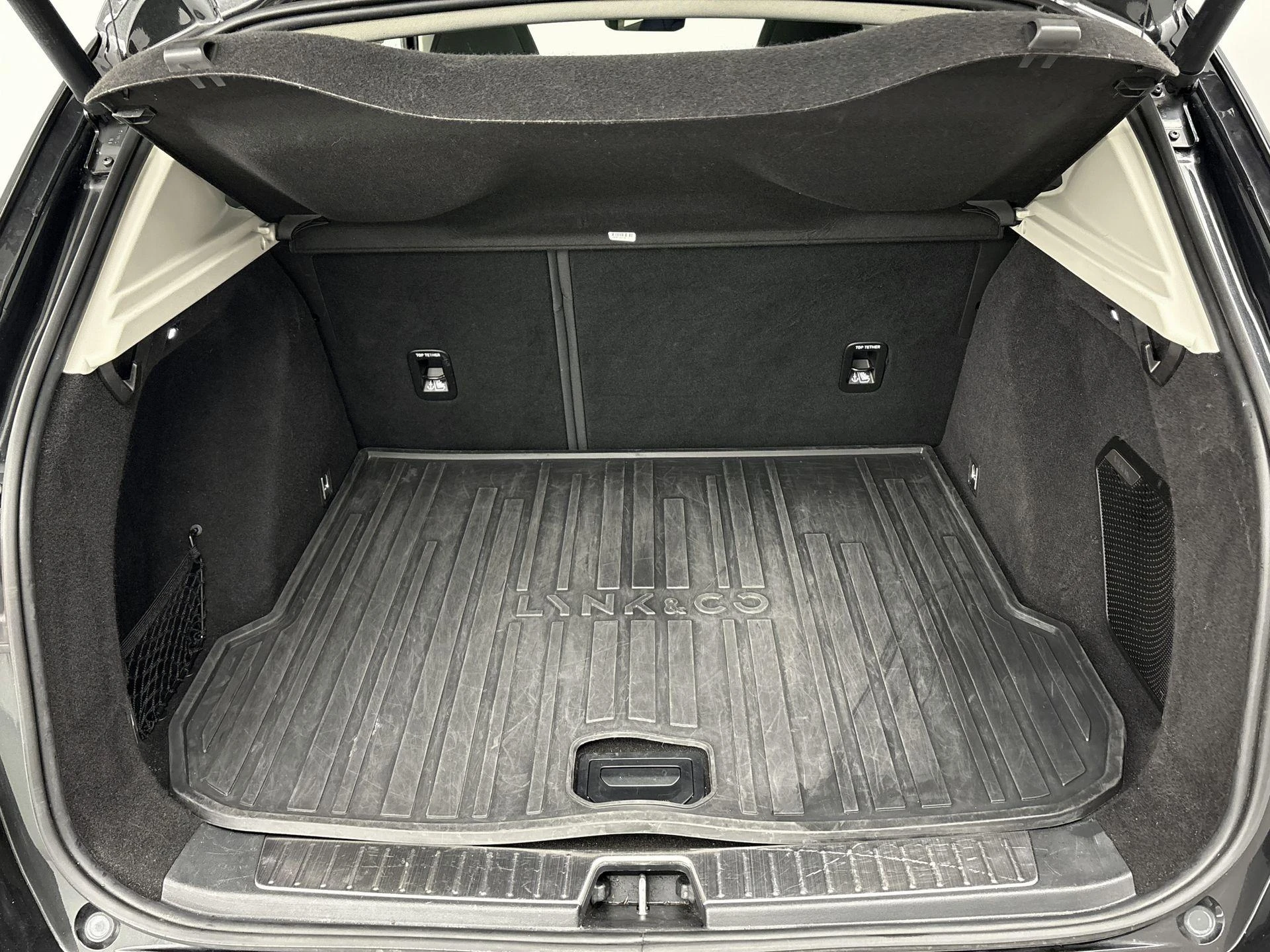 Lynk & Co-01-image-14
