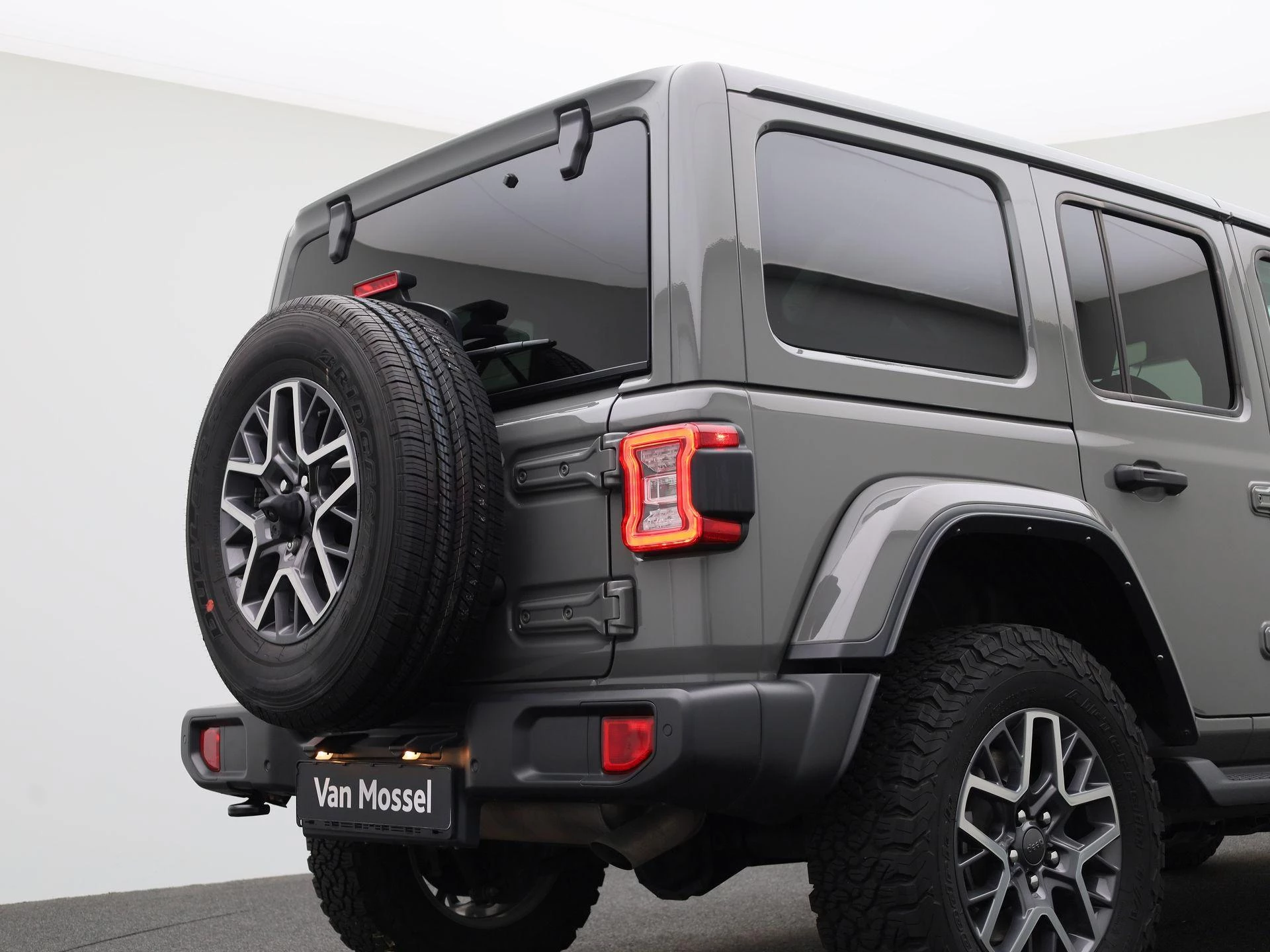 Jeep Wrangler 2.0T Sahara 4xe 380pk