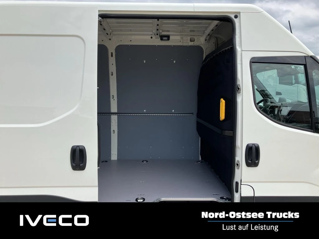 Iveco Daily 35S16 H3.0A8 AUT Kam. LM