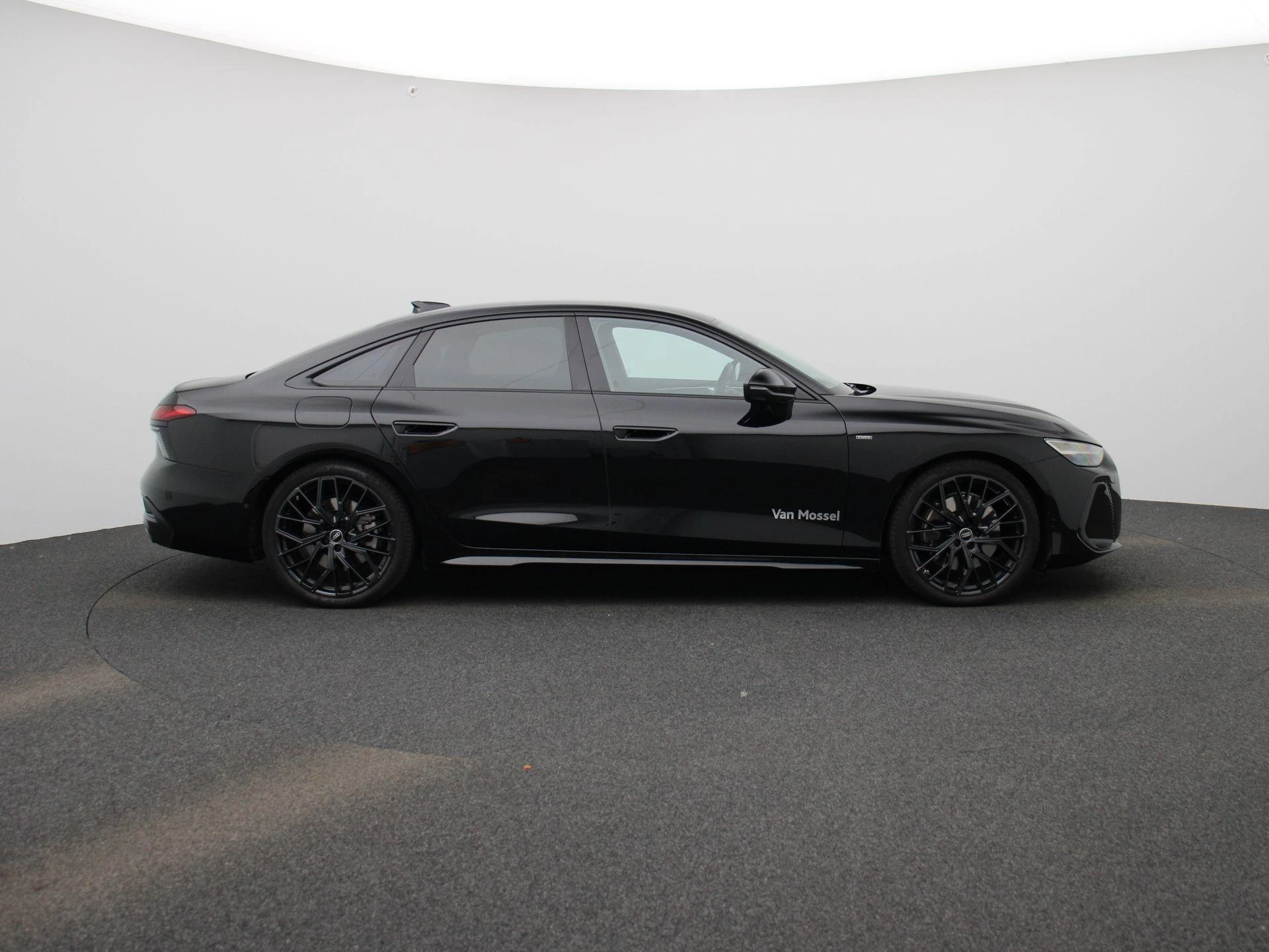 Audi-A6-image-5