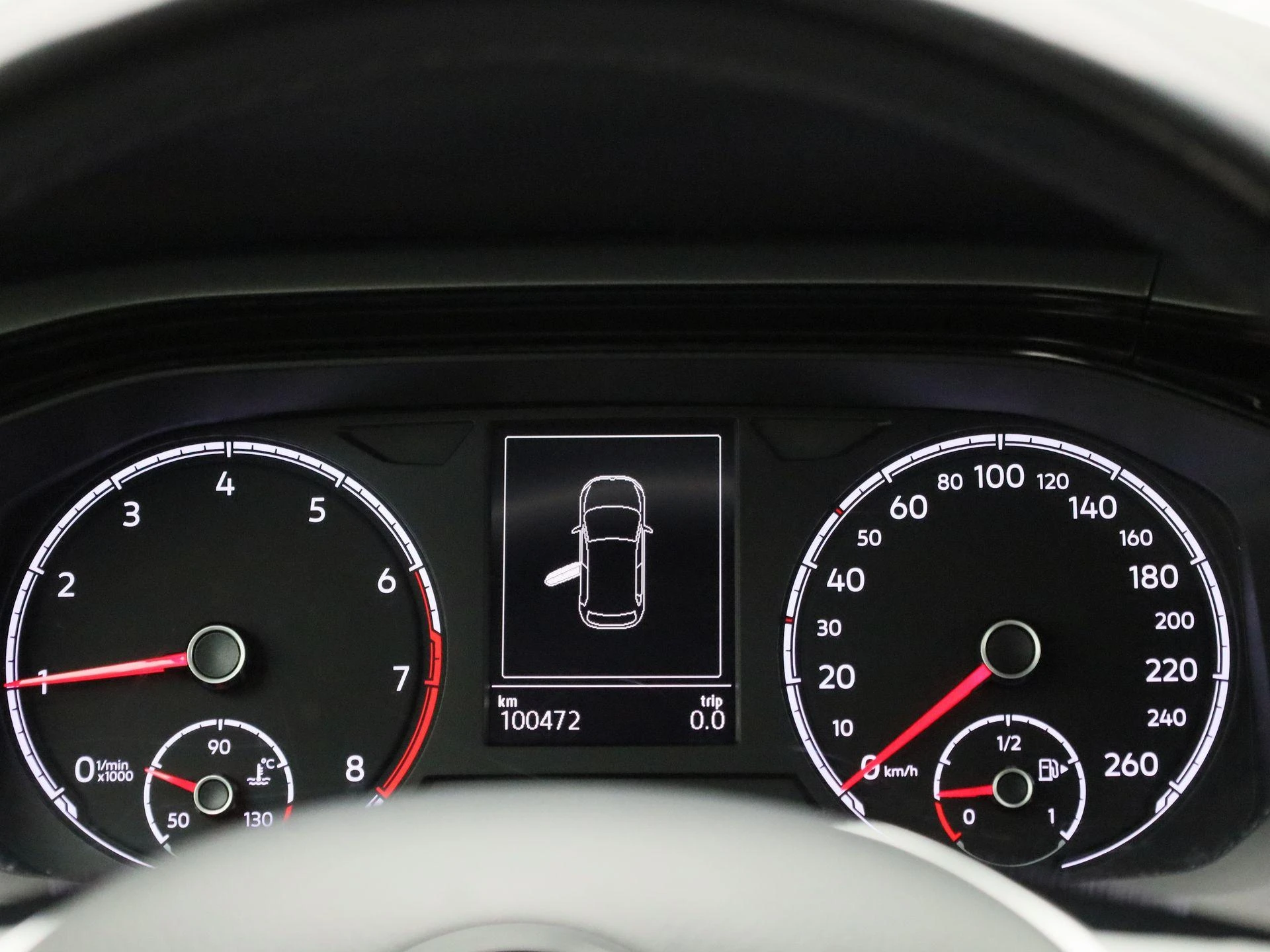 Volkswagen-Polo-image-8