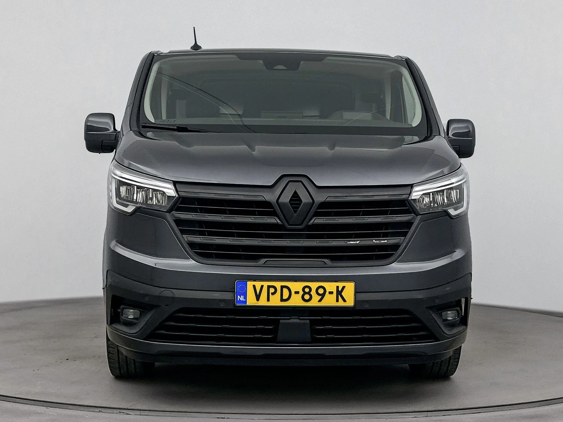 Renault-Trafic-image-7