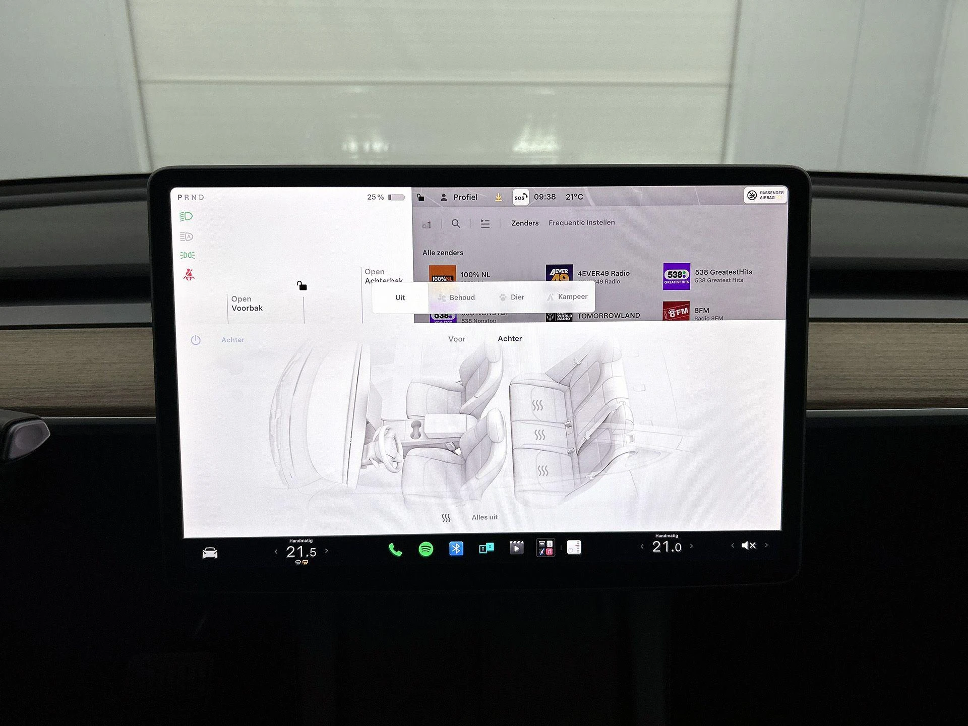 Tesla-Model Y-image-15