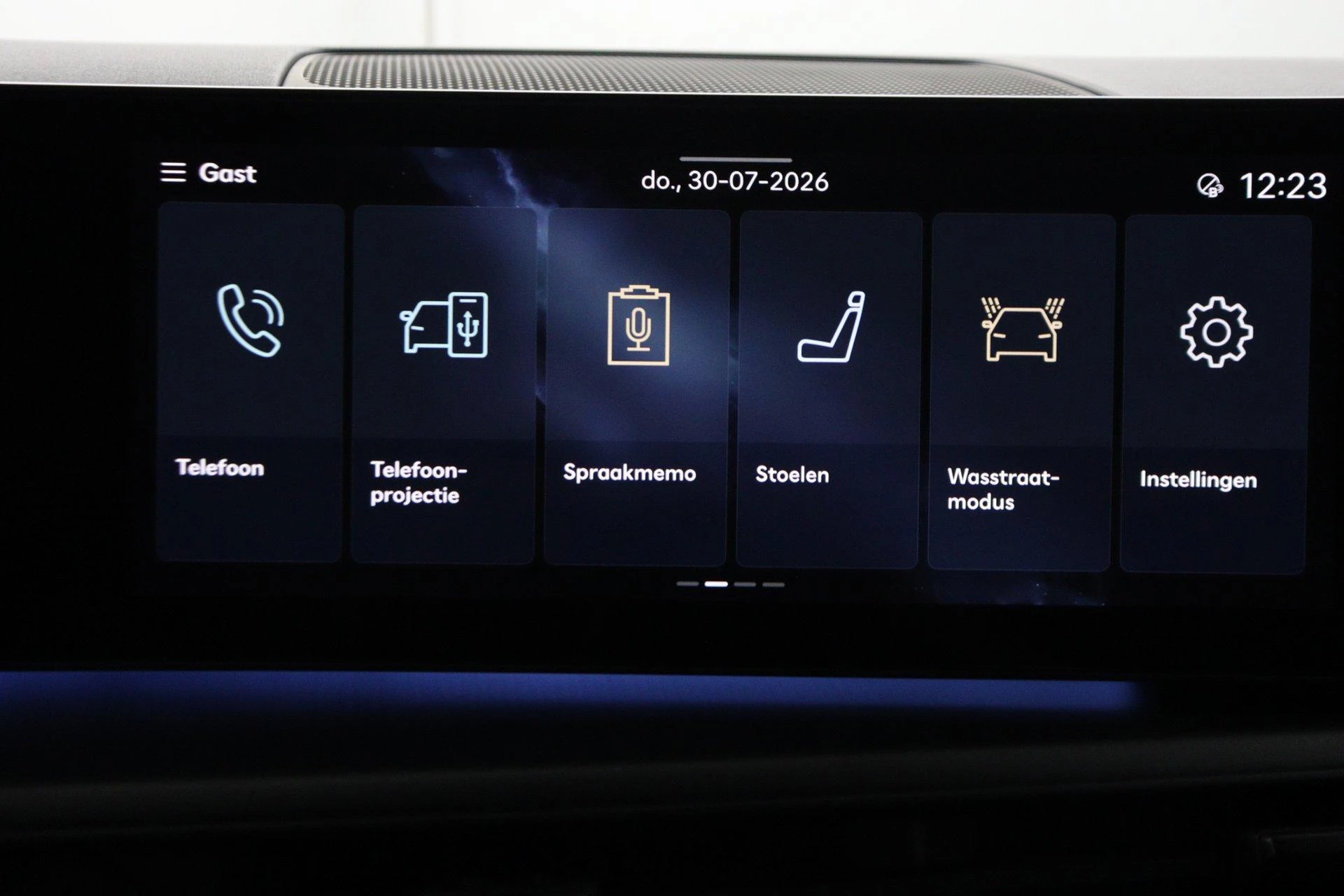 Hyundai-Santa Fe-image-55