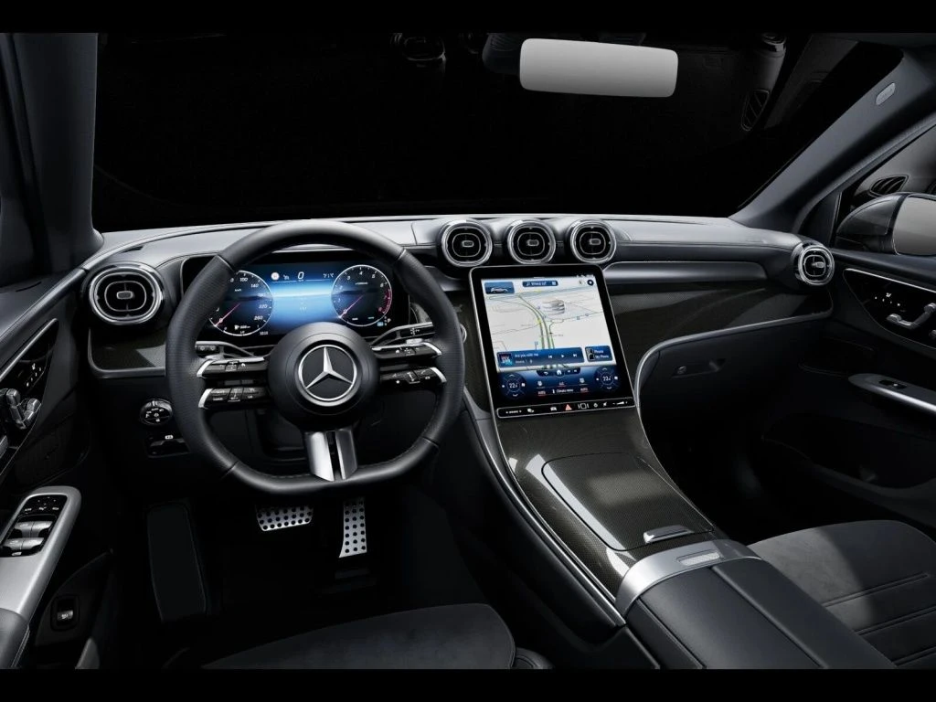 Mercedes-Benz-GLC 200-image-9