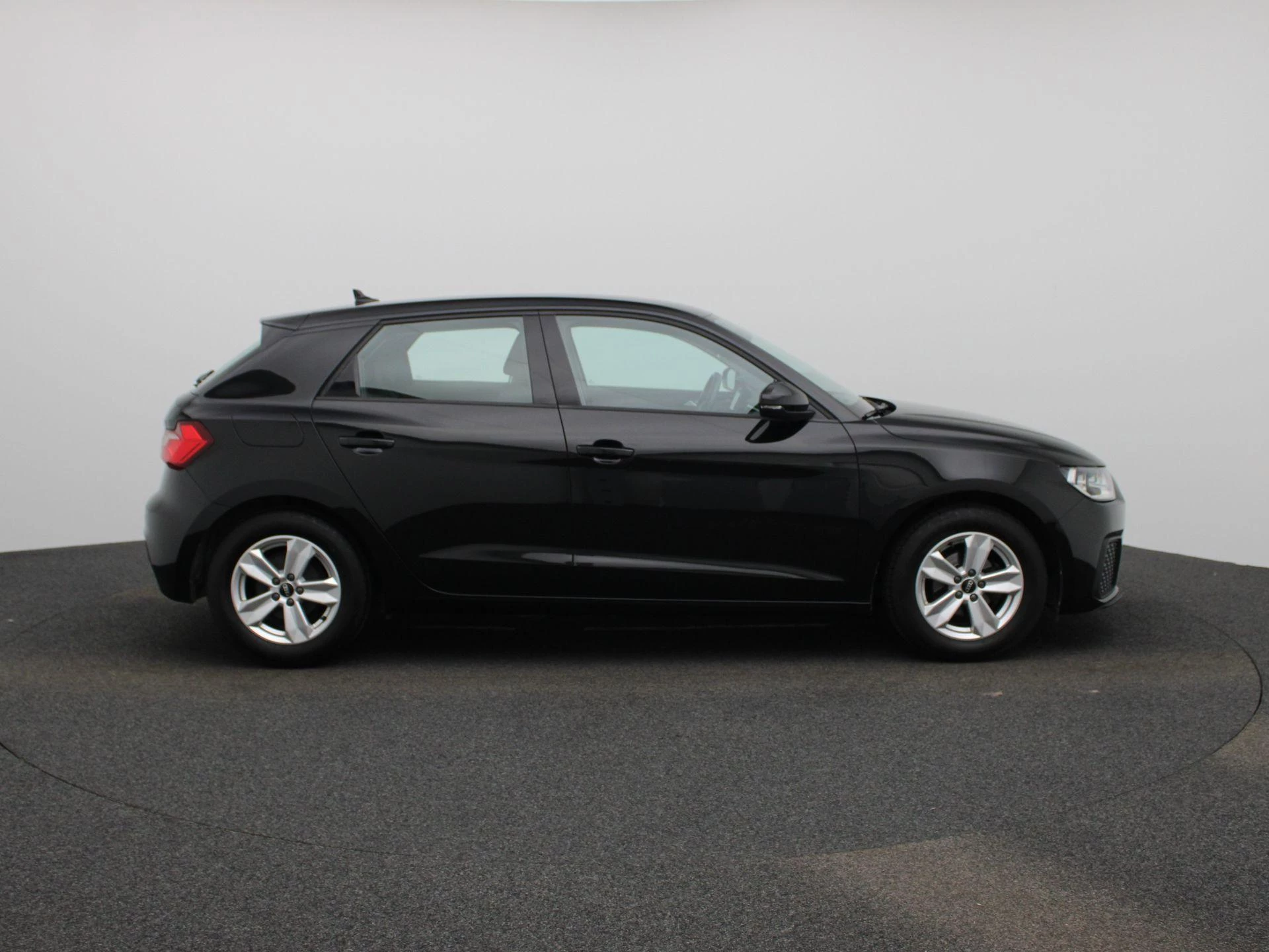 Audi-A1 Sportback-image-7