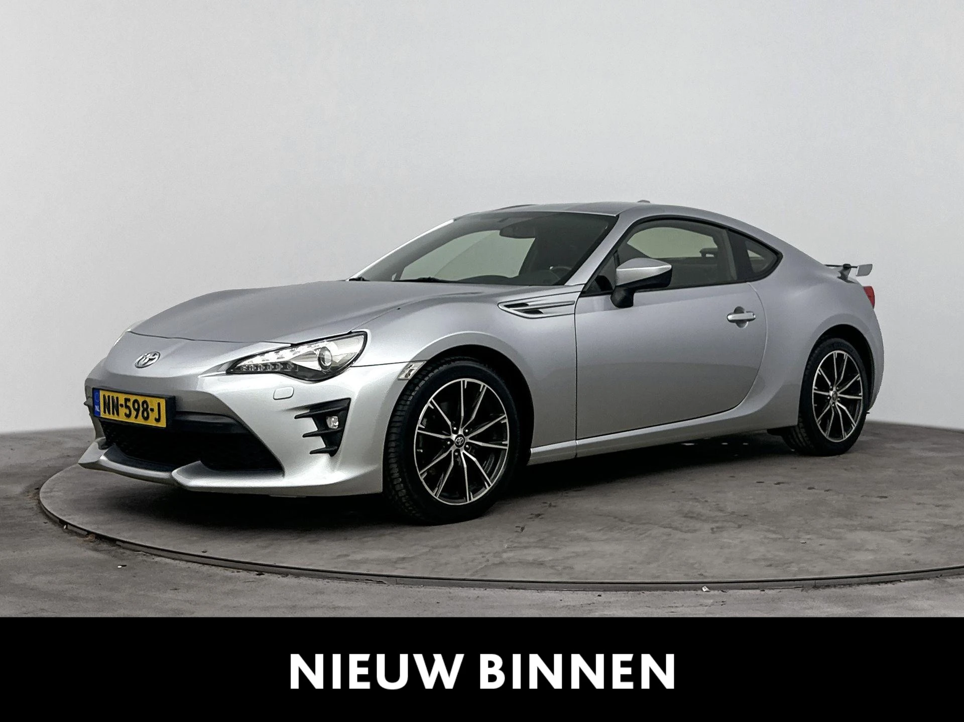 Toyota-GT86-image-0