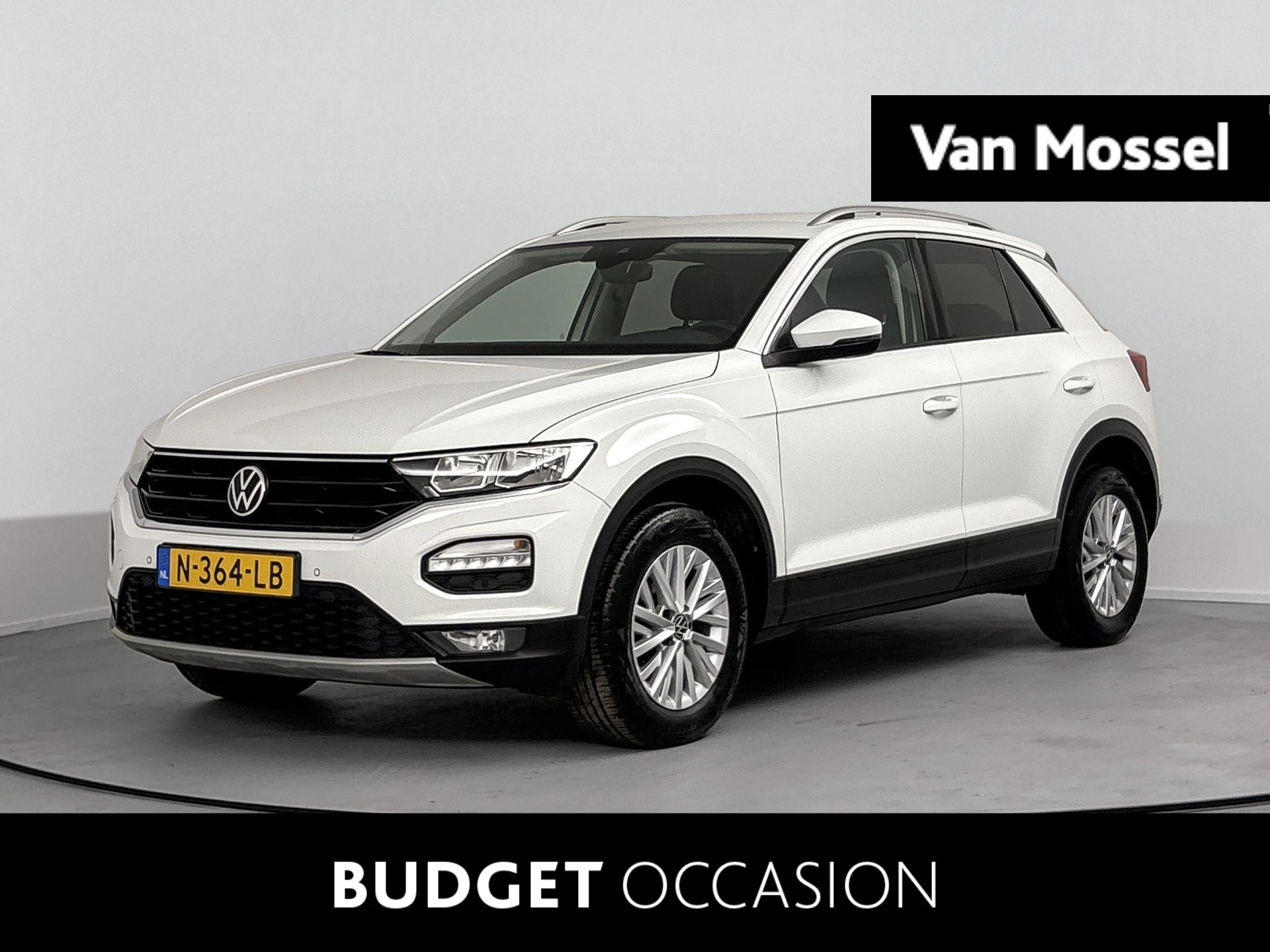 Volkswagen-T-Roc-image-0
