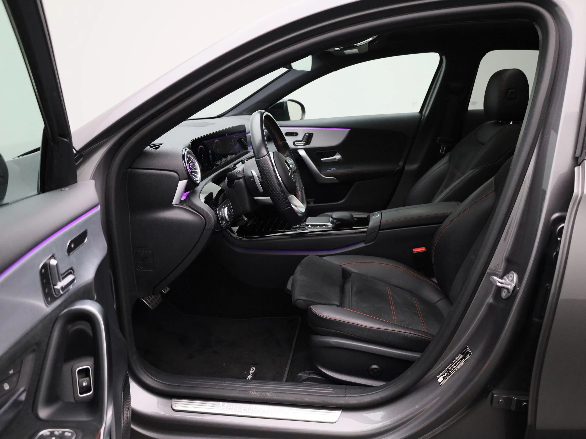 Mercedes-Benz A-Klasse 250 e Business Solution AMG Limited