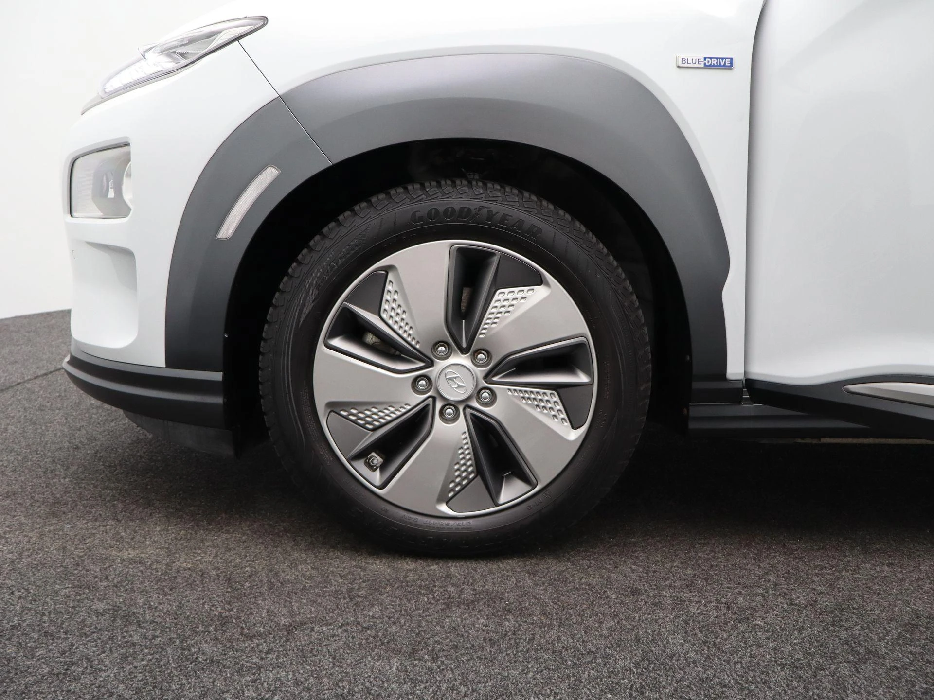 Hyundai-Kona-image-14
