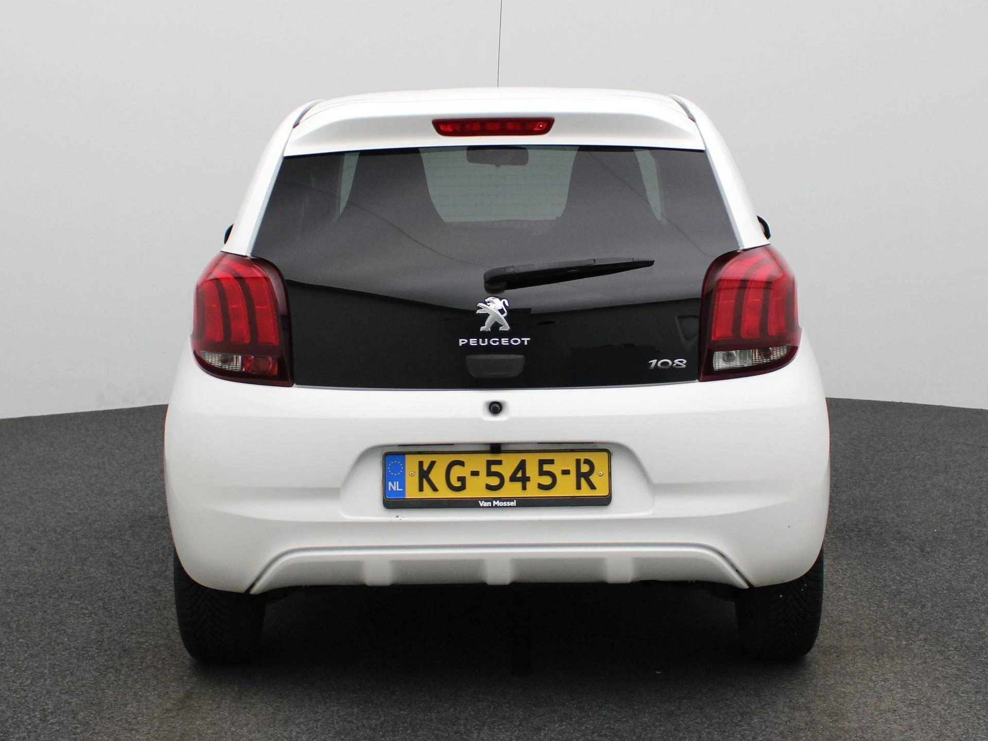 Peugeot-108-image-4