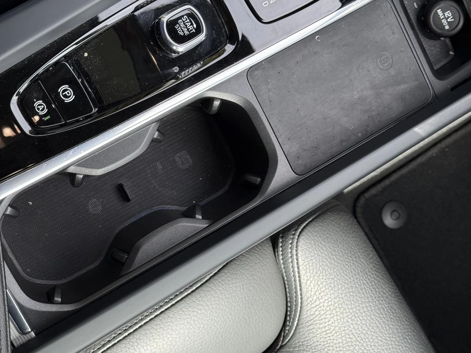 Volvo XC60 T6 Plug-in hybrid AWD Ultimate Bright