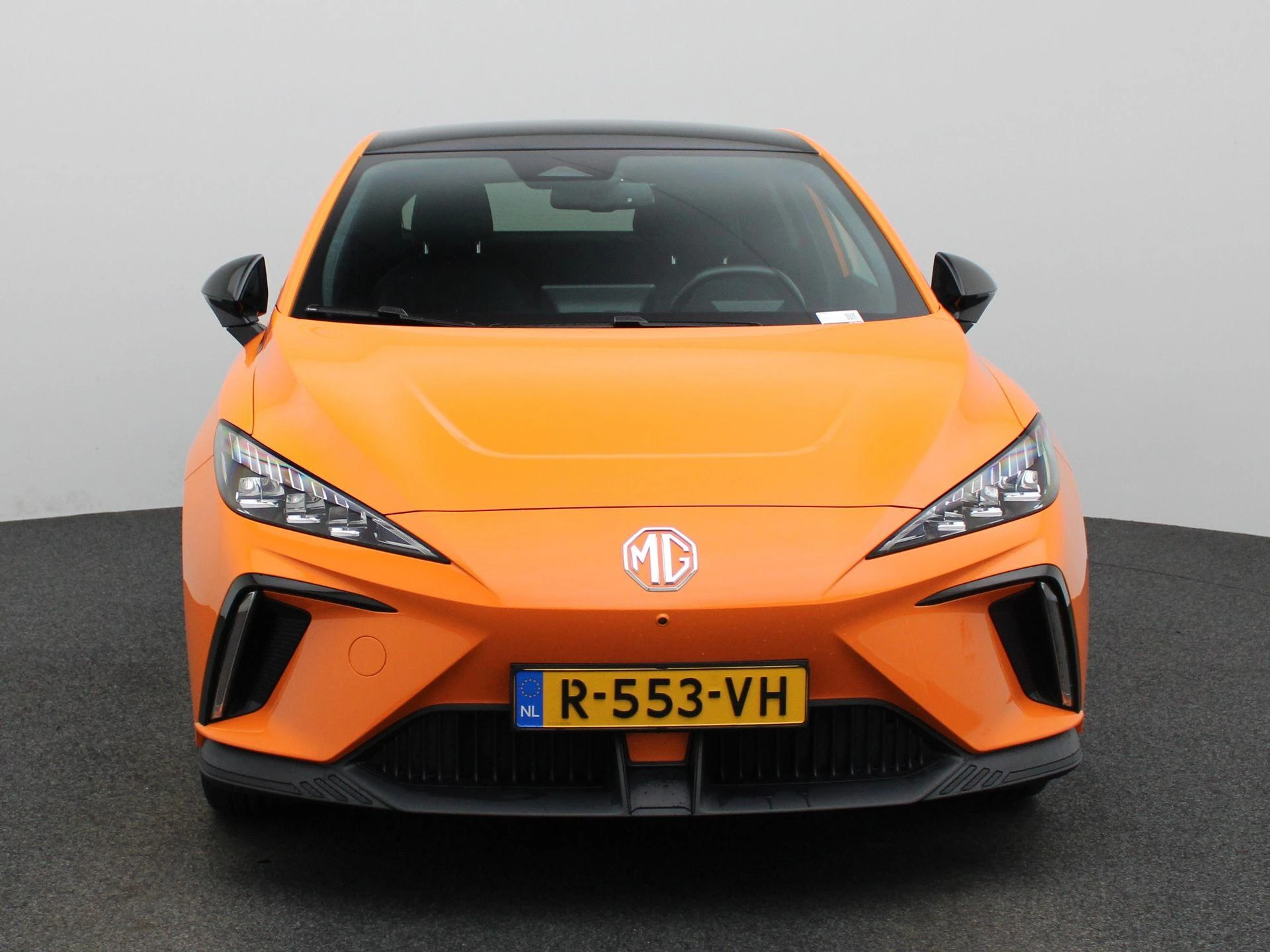 MG-MG4 EV-image-2