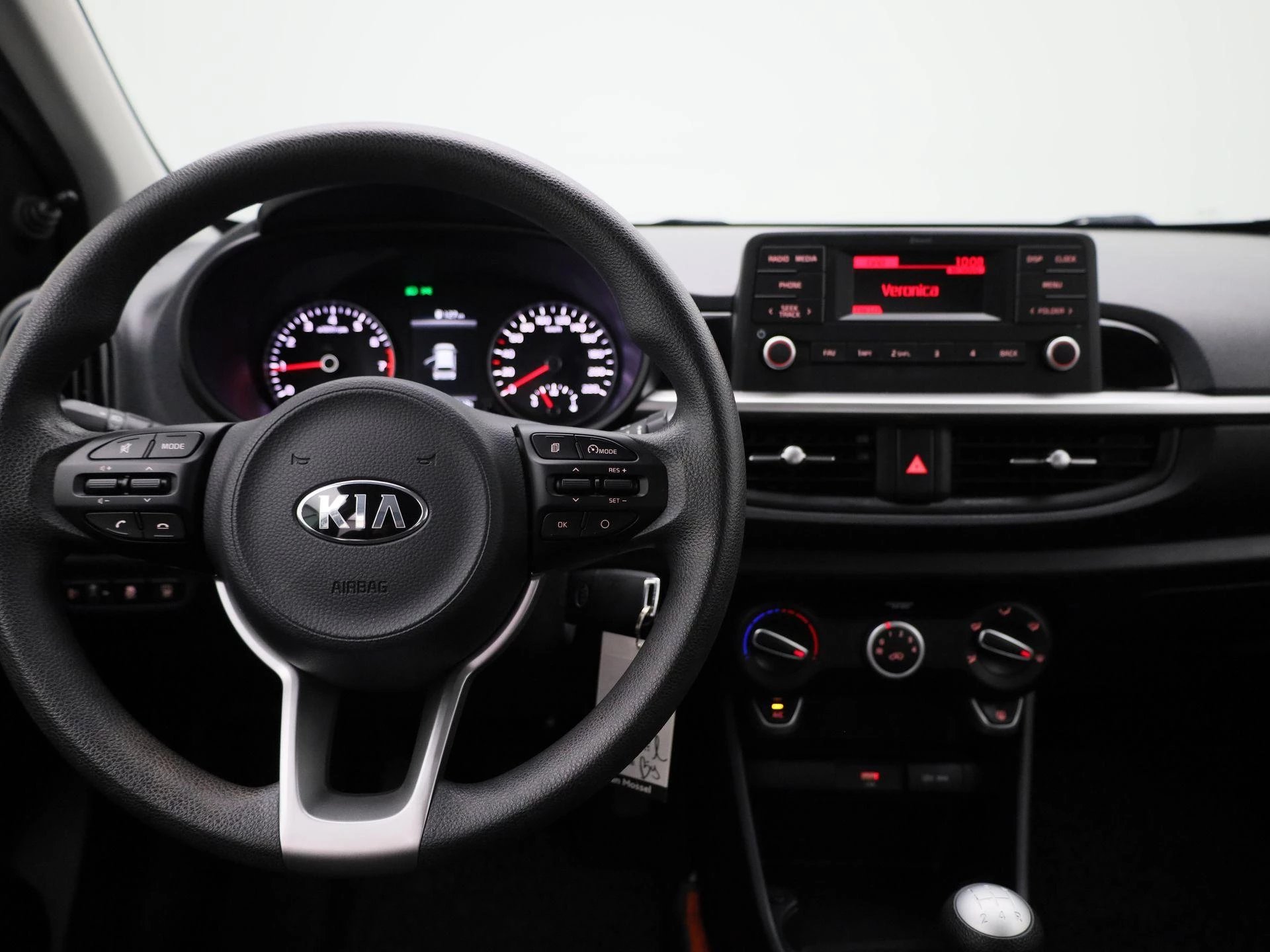 Kia-Picanto-image-6