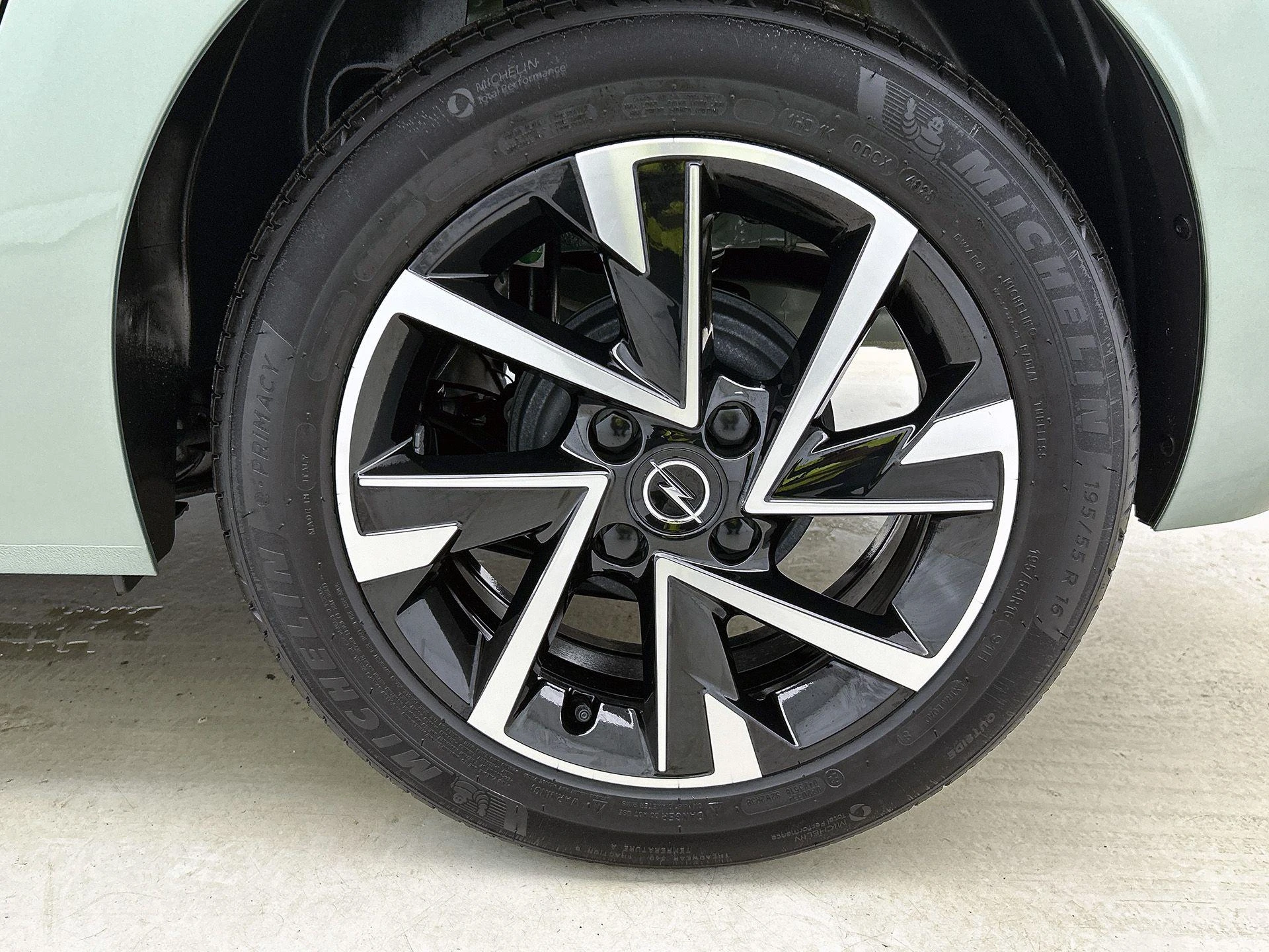 Opel-Corsa-image-35