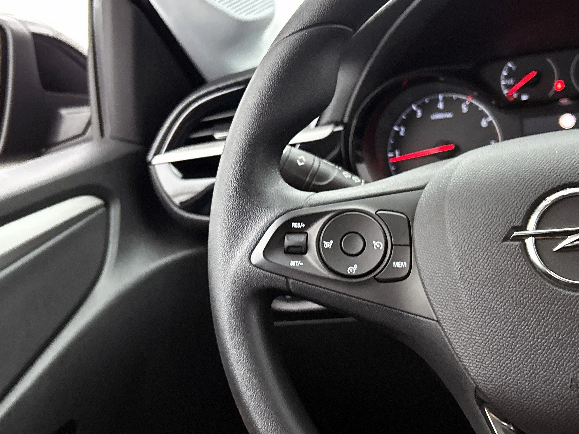 Opel-Corsa-image-5