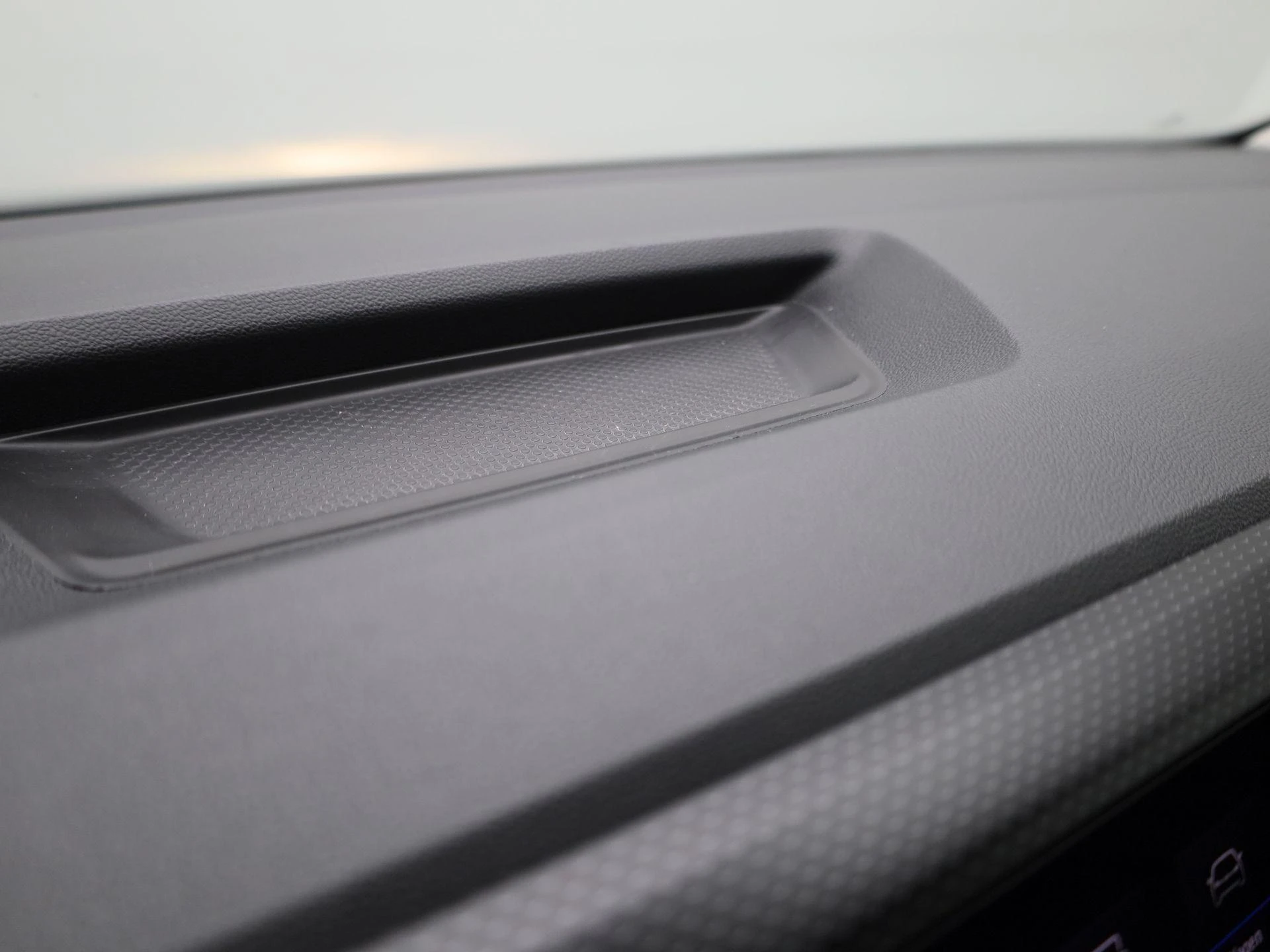 Volkswagen-T-Cross-image-26