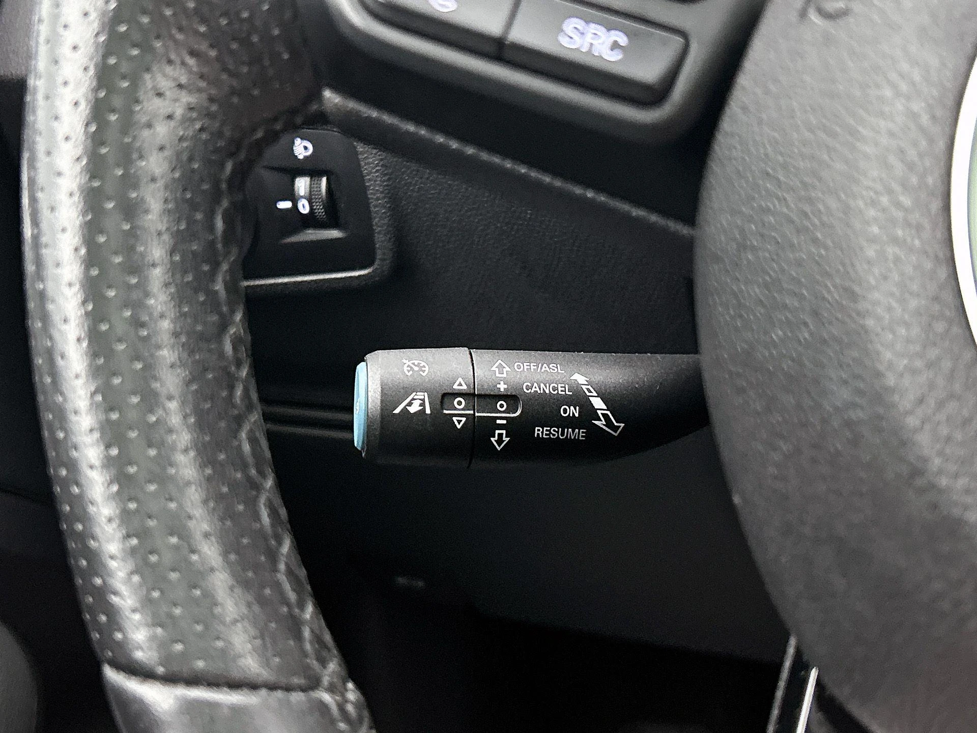MG-ZS EV-image-5