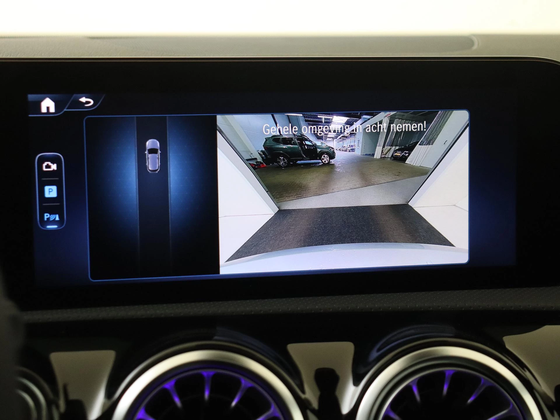 Mercedes-Benz-A-Klasse-image-18