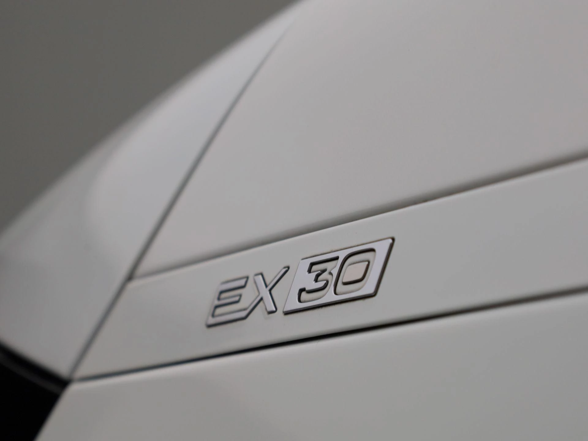 Volvo EX30 Single Motor Extended Range Core