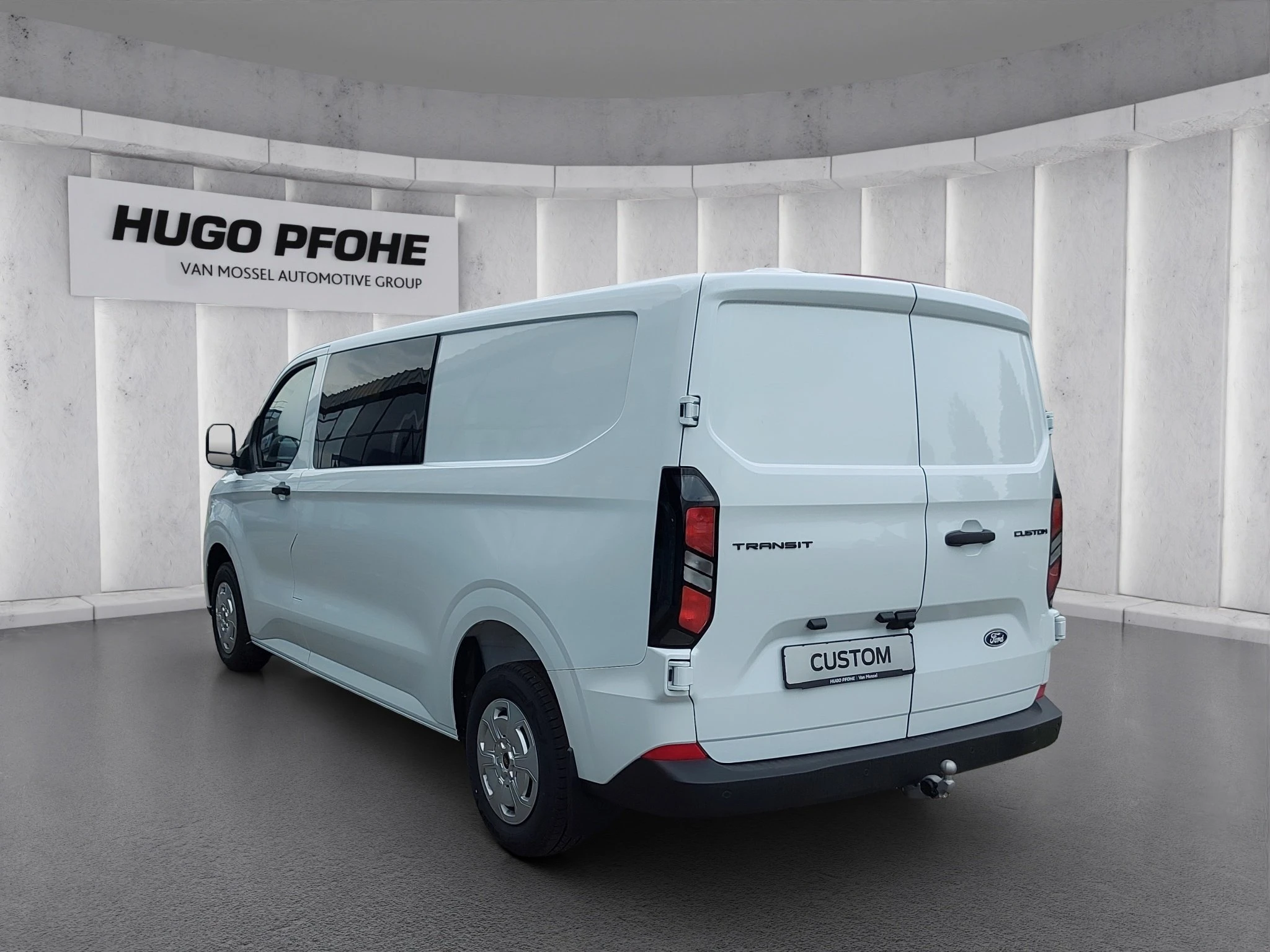 Ford-Transit Custom-image-2