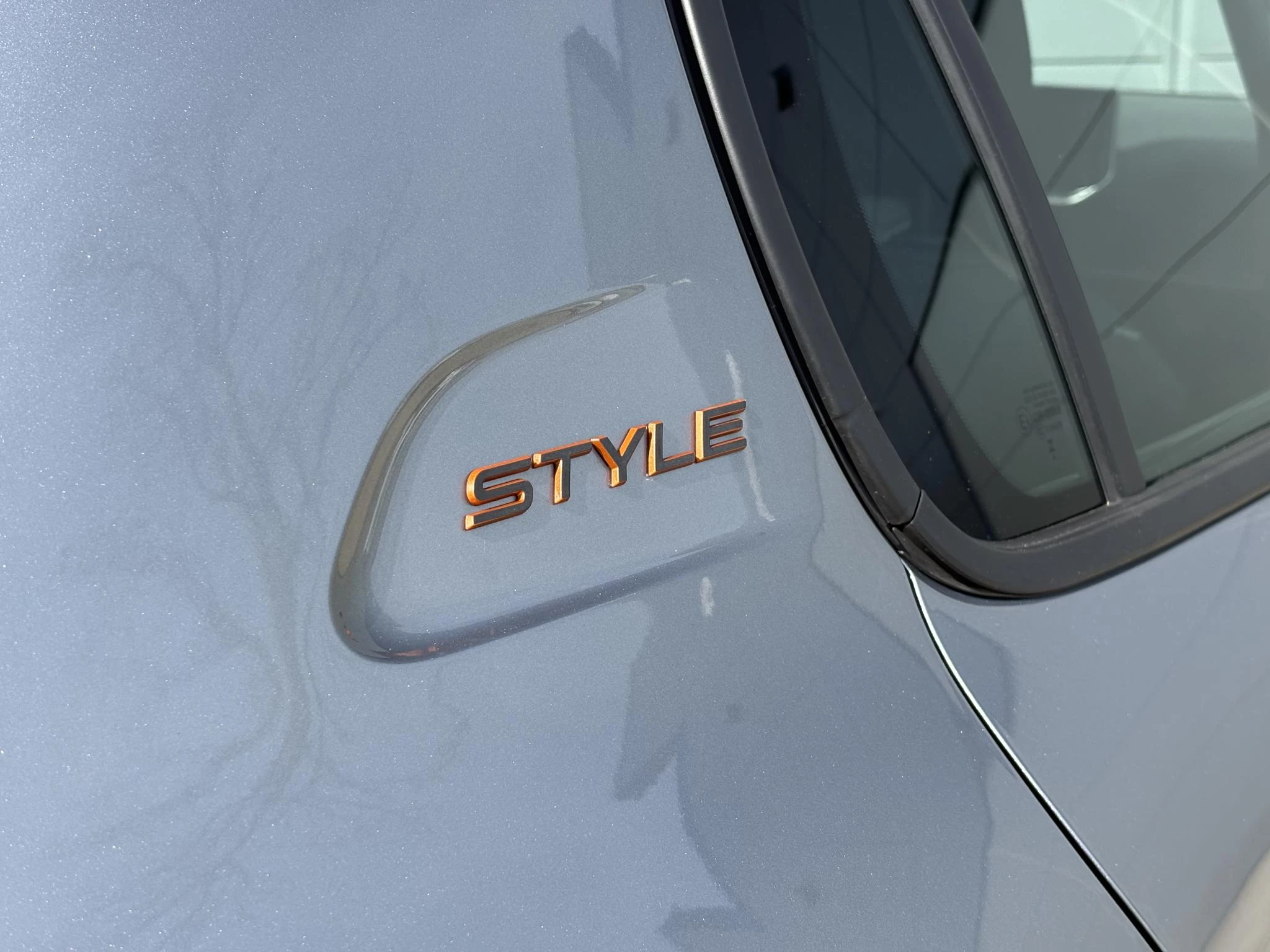 Peugeot-208-image-19