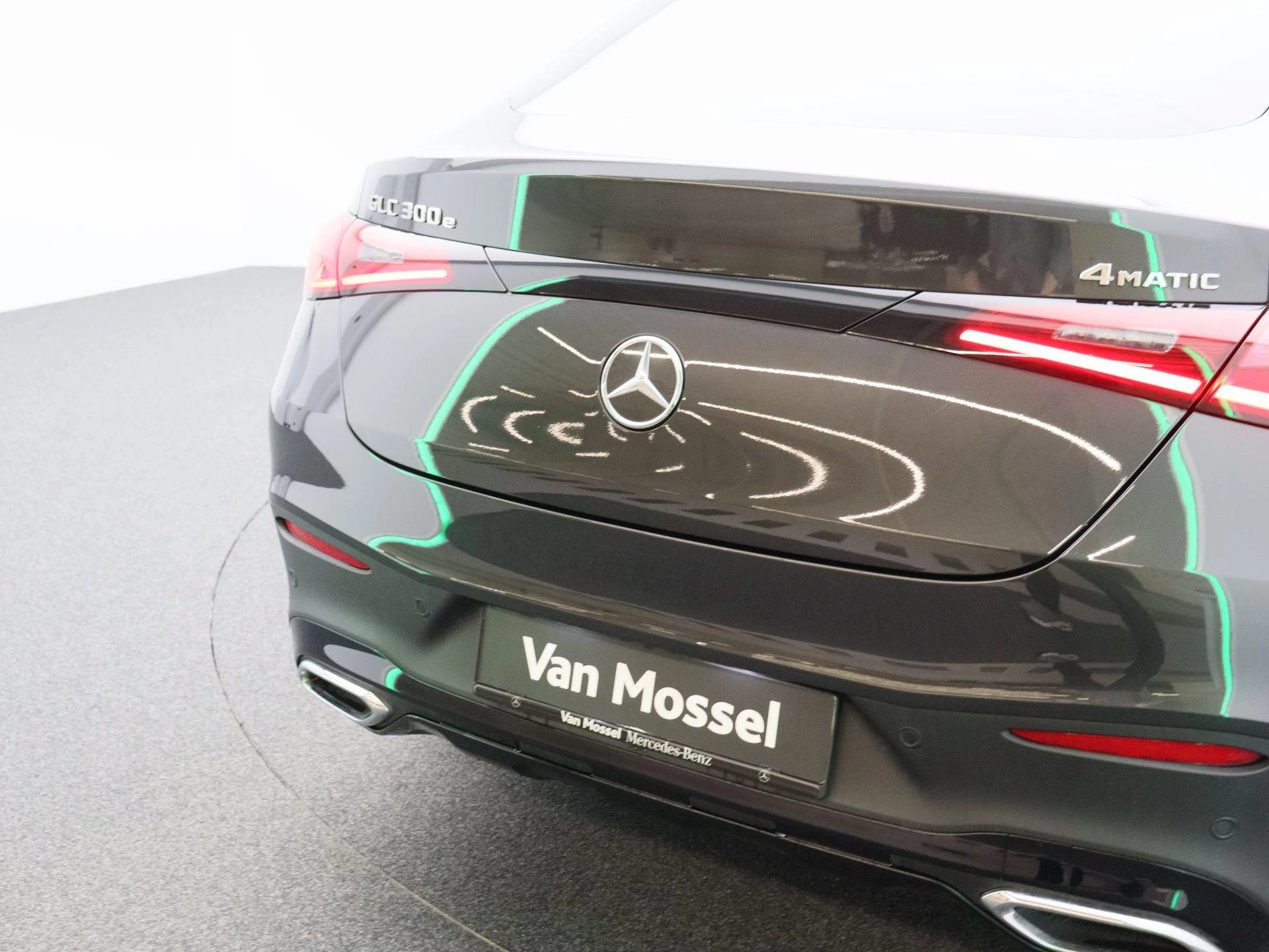 Mercedes-Benz GLC 300 e Coupé AMG Line + PANORAMISCH DAK + DIGITAL LIGHT + NIGHTPAKKET +